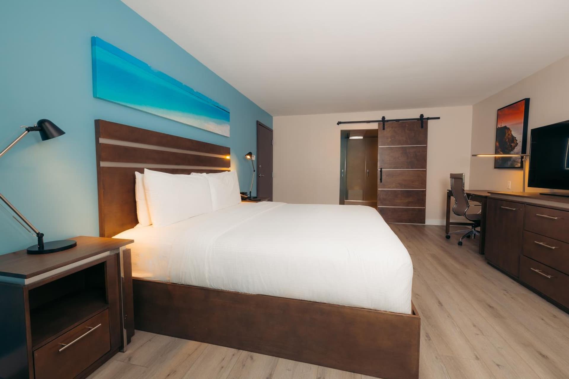 The Cove Hotel gallery photo in Long Beach, CA — image 108