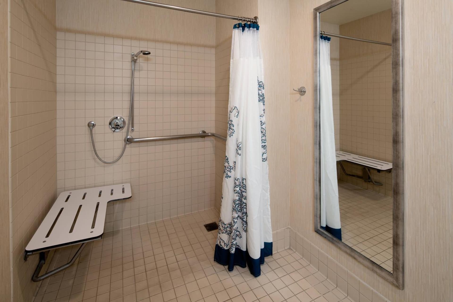 Staybridge Suites Oxnard - River Ridge by IHG gallery photo in Oxnard, CA — image 6