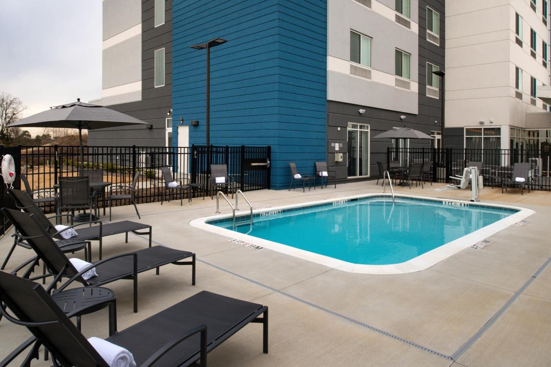 Fairfield Inn & Suites by Marriott Charlotte University Research Park gallery photo in Charlotte, NC — image 13