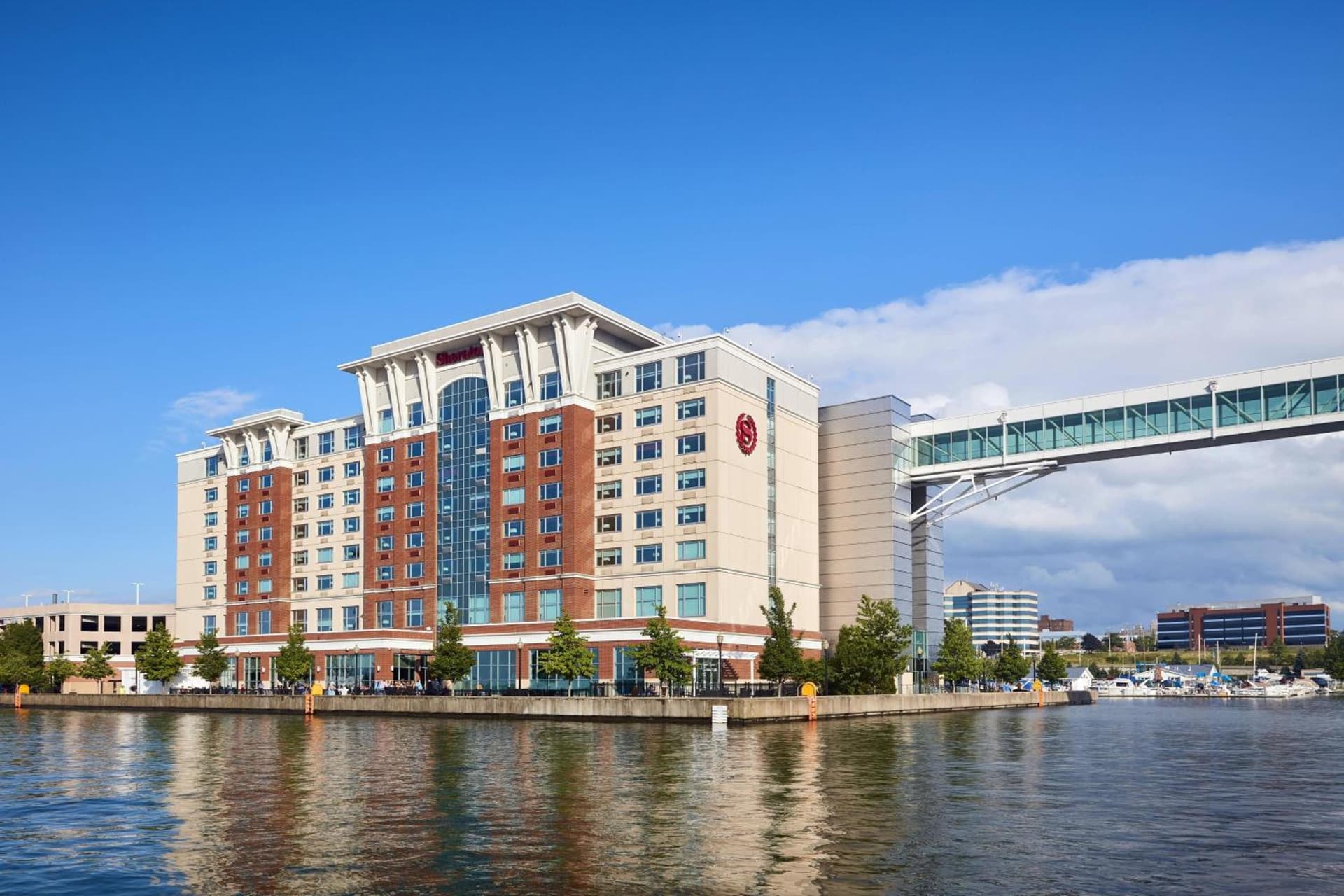 Sheraton Erie Bayfront Hotel interior in Erie, PA — gallery photo 2