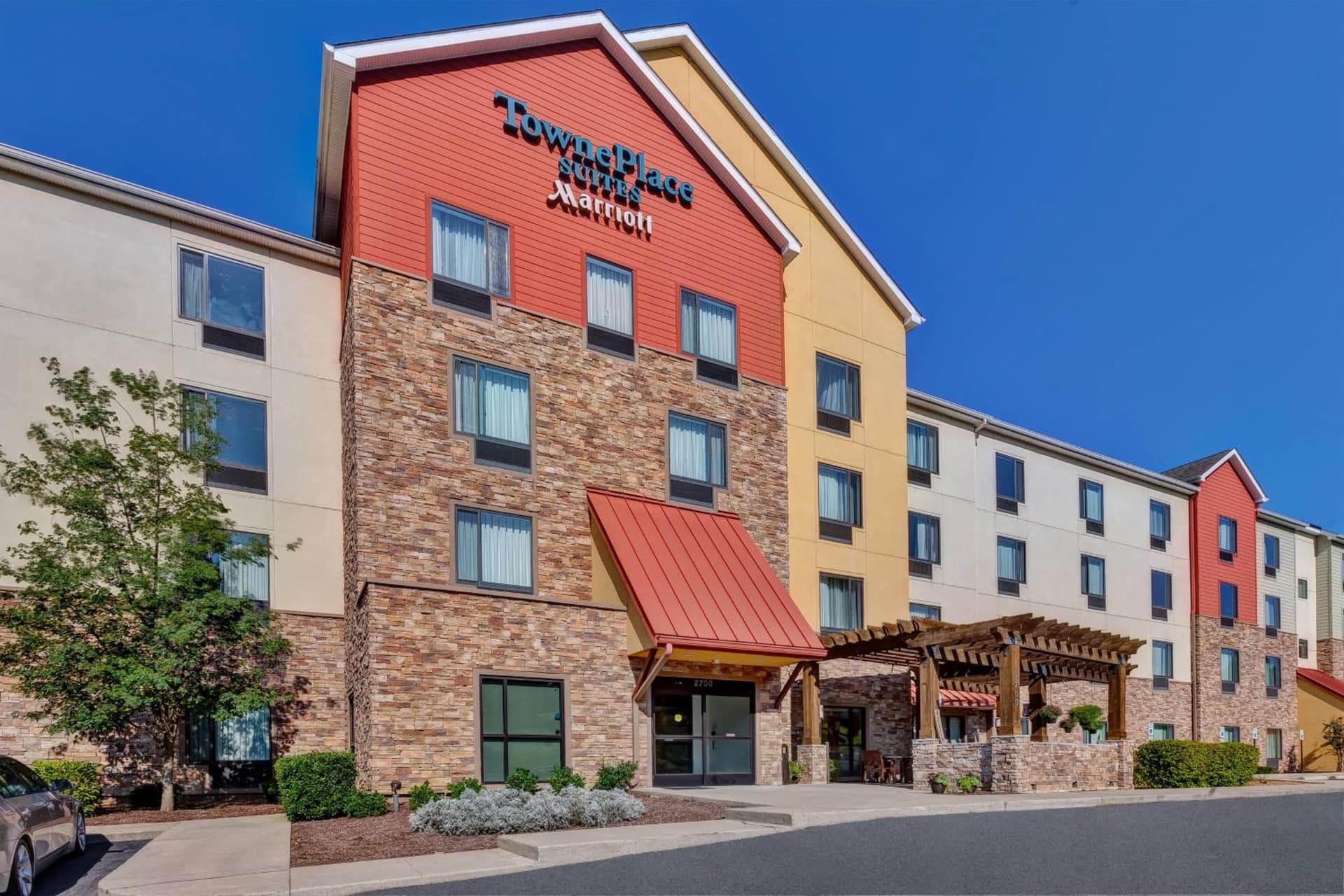 TownePlace Suites by Marriott Nashville Airport property views in Nashville, TN — gallery photo 3
