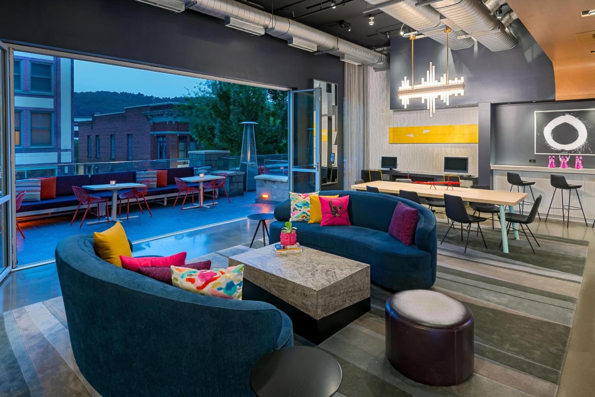 Aloft by Marriott Asheville Downtown gallery photo in Asheville, NC — image 42