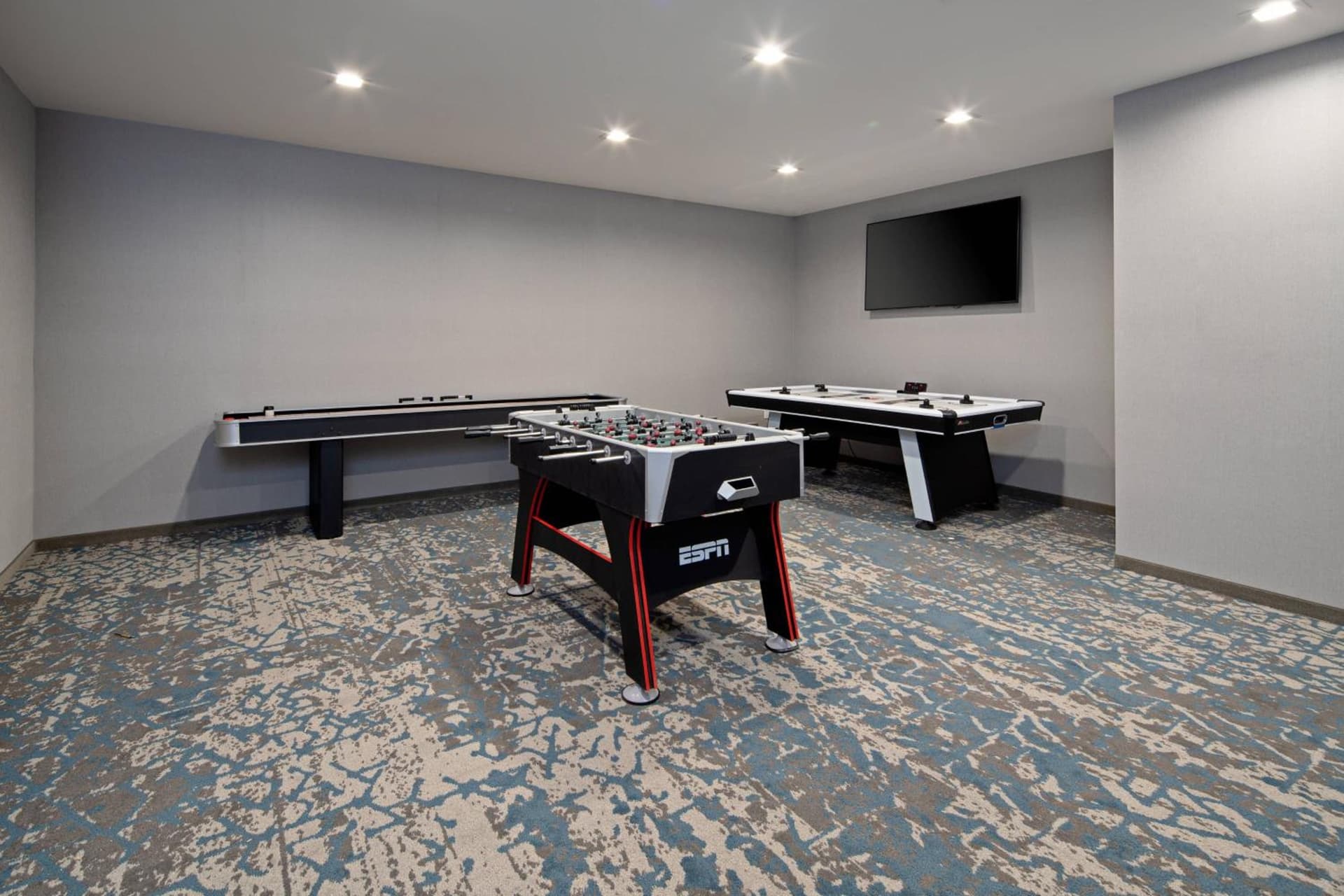SpringHill Suites by Marriott Valencia gallery photo in Valencia, CA — image 9