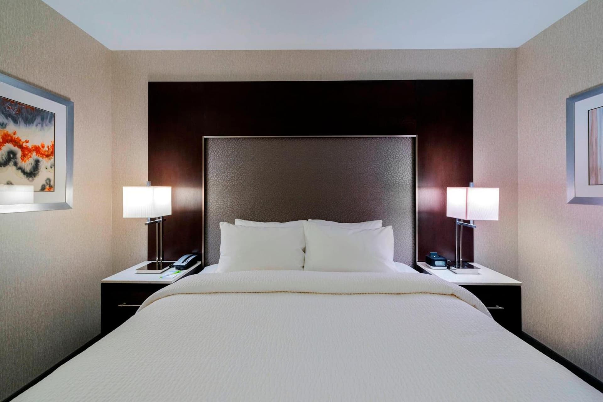 Fairfield Inn & Suites by Marriott Boston Cambridge gallery photo in Cambridge, MA — image 12