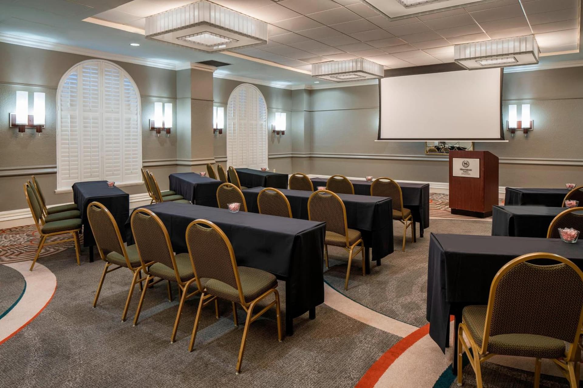 Sheraton Suites Fort Lauderdale at Cypress Creek gallery photo in Fort Lauderdale, FL — image 5