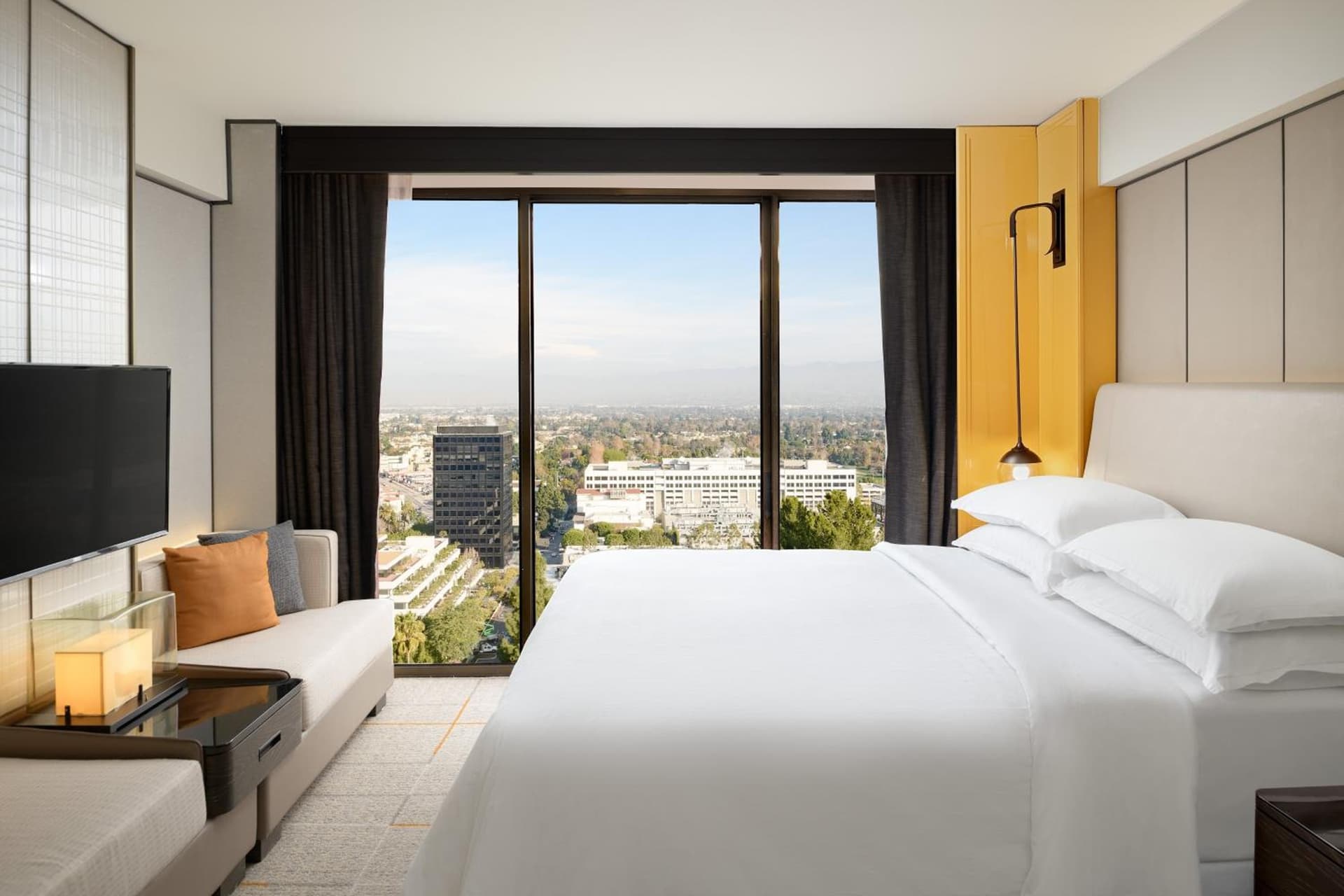 Sheraton Universal gallery photo in Los Angeles, CA — image 78