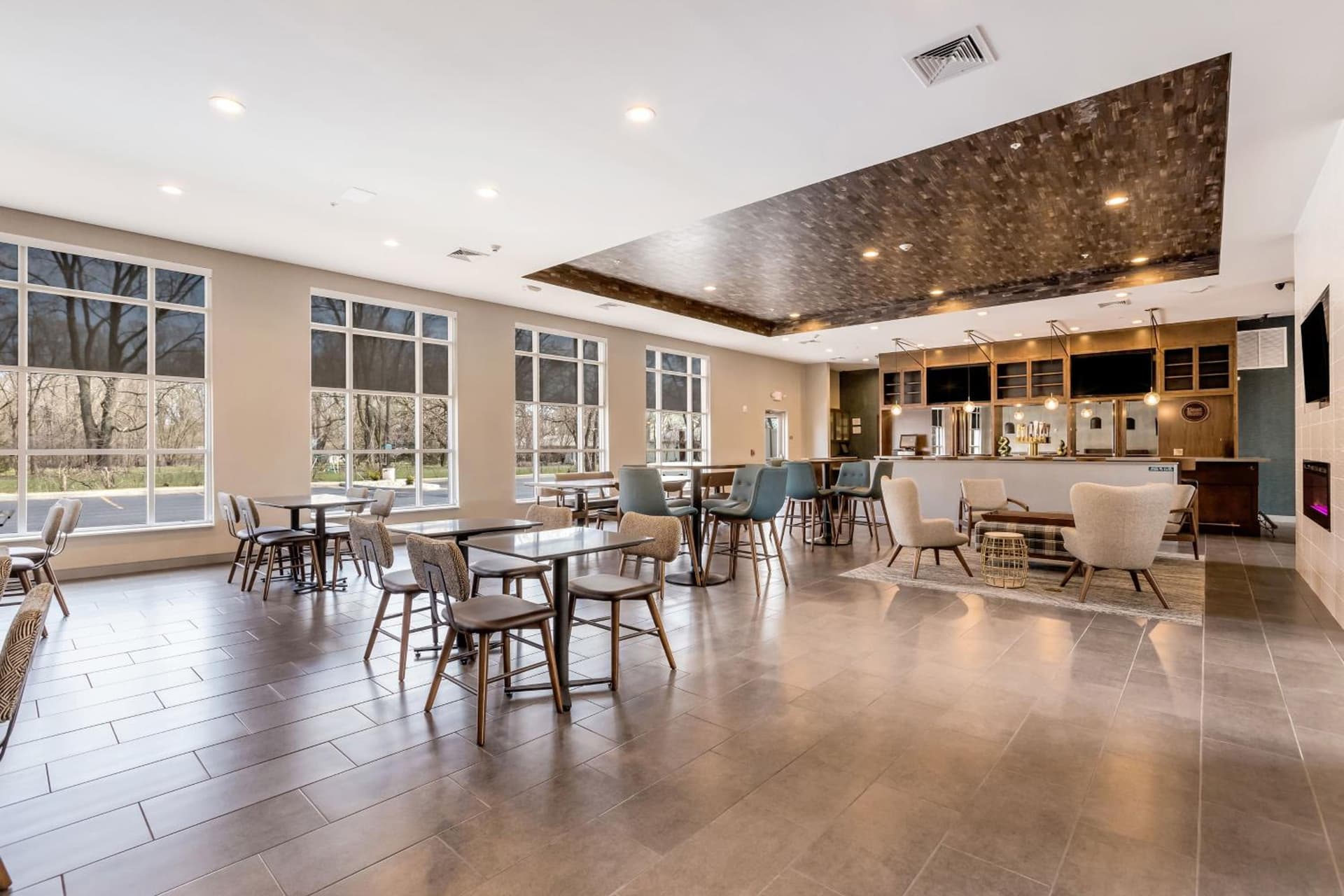 Four Points by Sheraton Elkhart gallery photo in Elkhart, IN — image 43