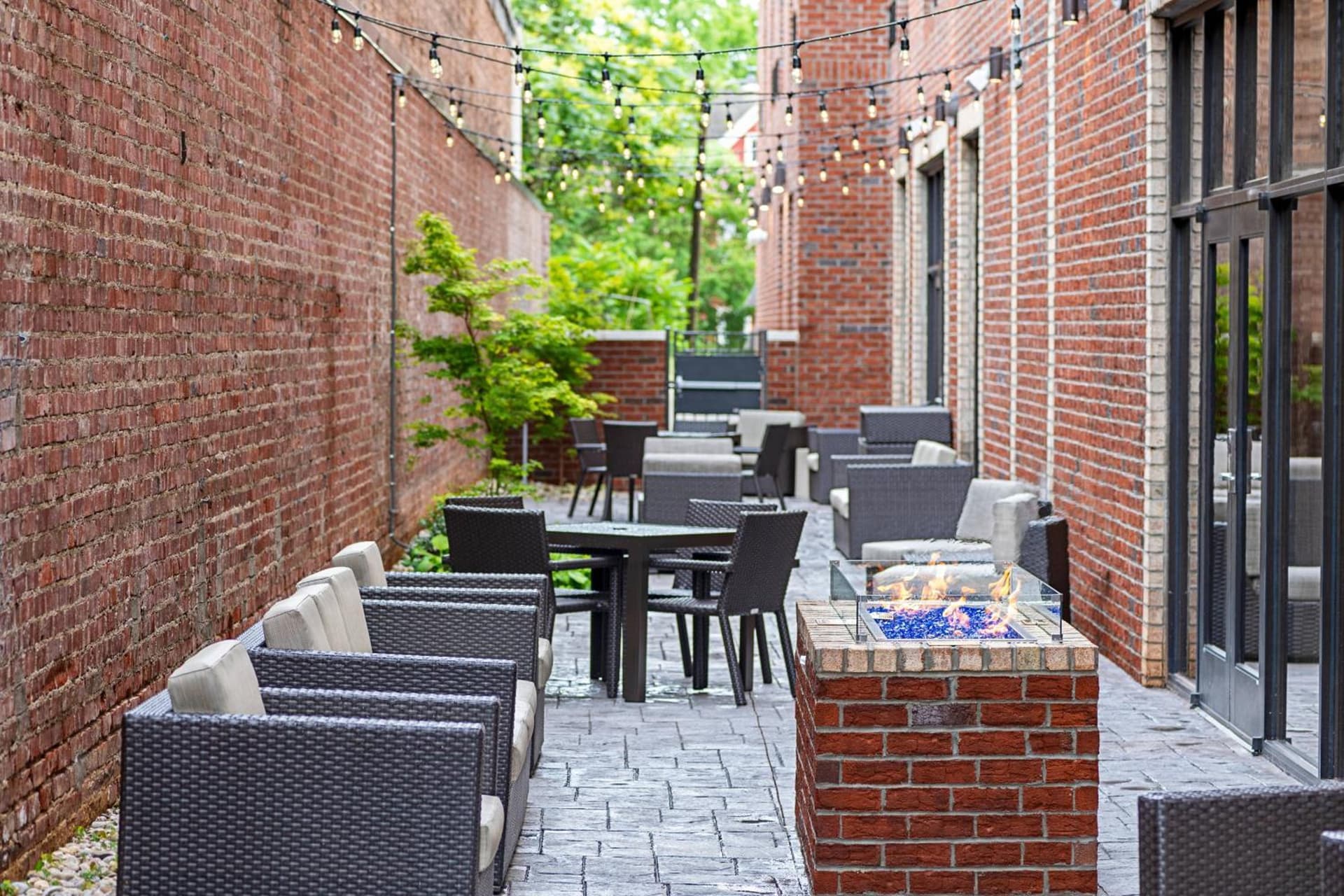 Courtyard Winston-Salem Downtown gallery photo in Winston-Salem, NC — image 42