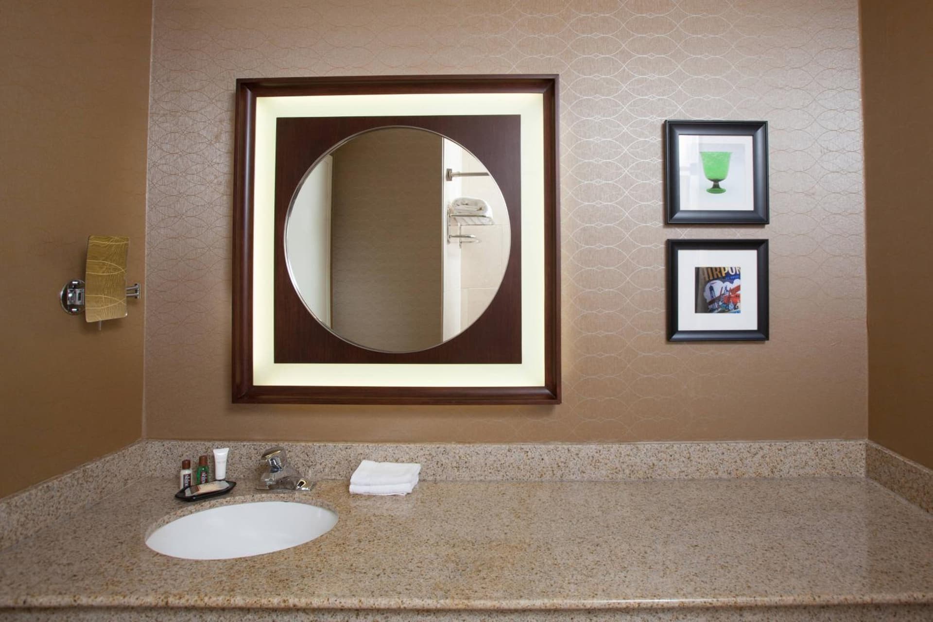 Sheraton Pittsburgh Airport Hotel gallery photo in Coraopolis, PA — image 21
