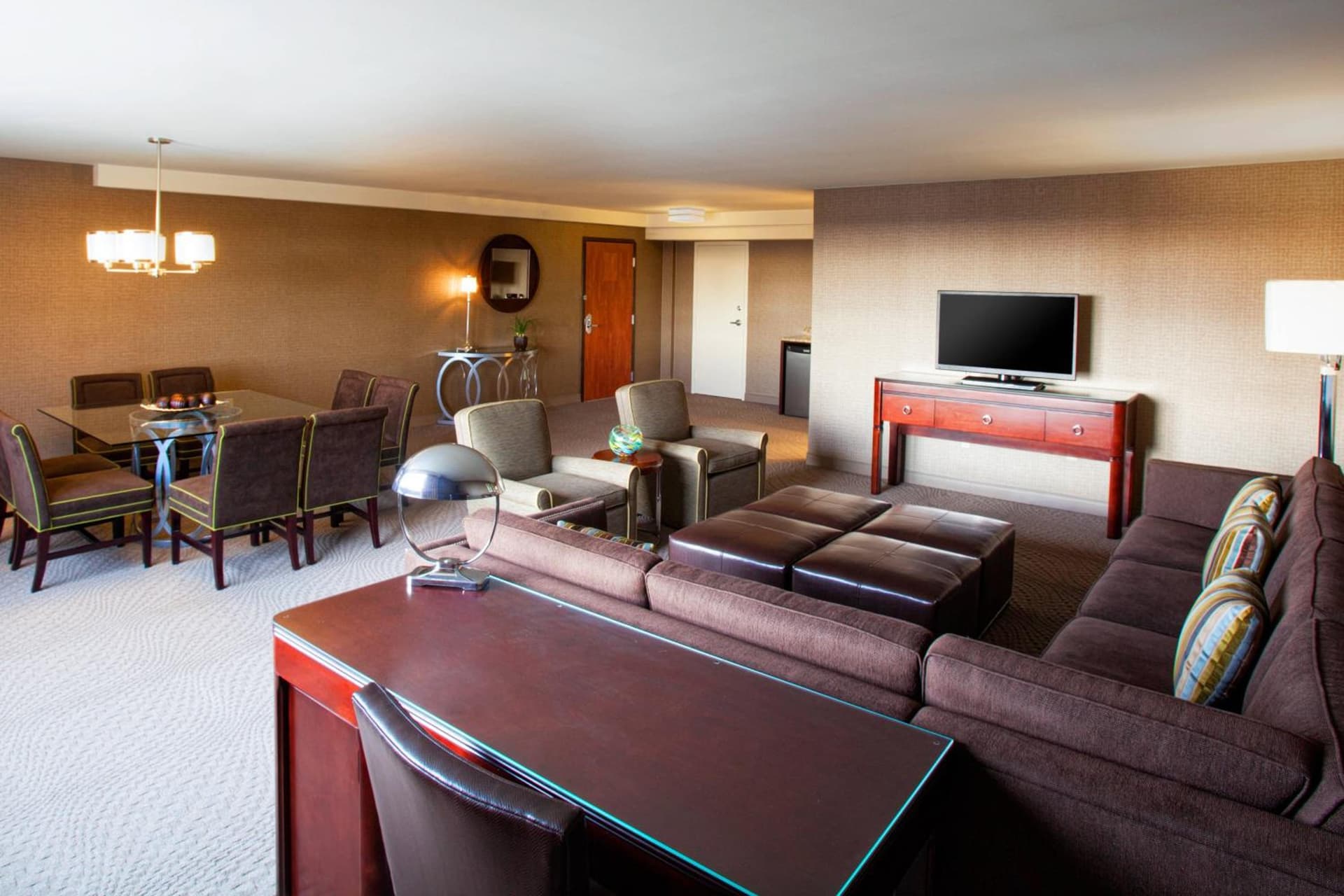 Sheraton Pittsburgh Airport Hotel gallery photo in Coraopolis, PA — image 7