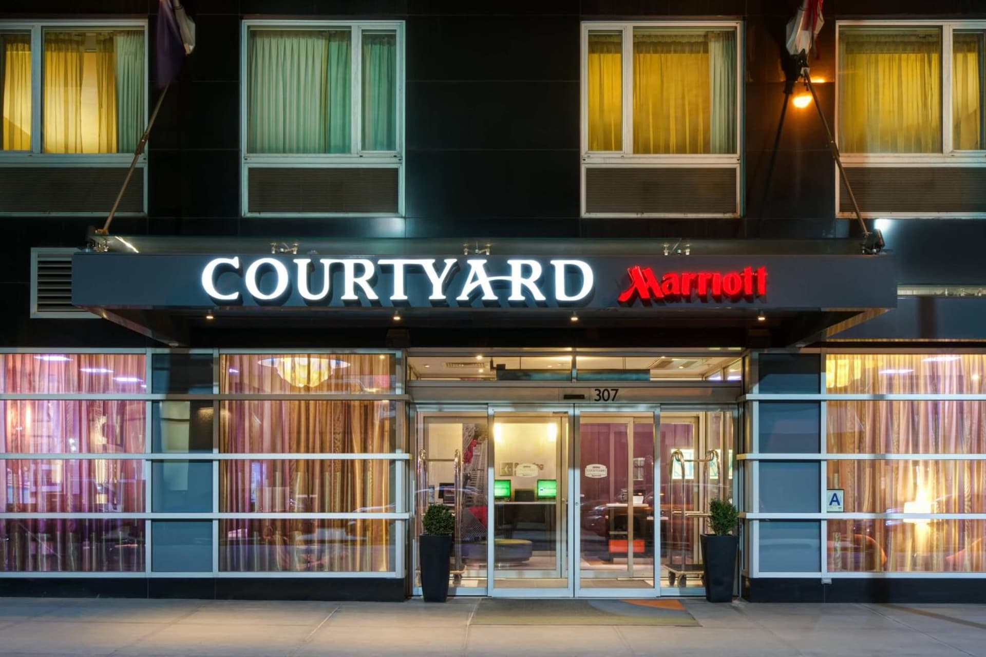 Courtyard by Marriott Times Square West interior in New York, NY — gallery photo 2