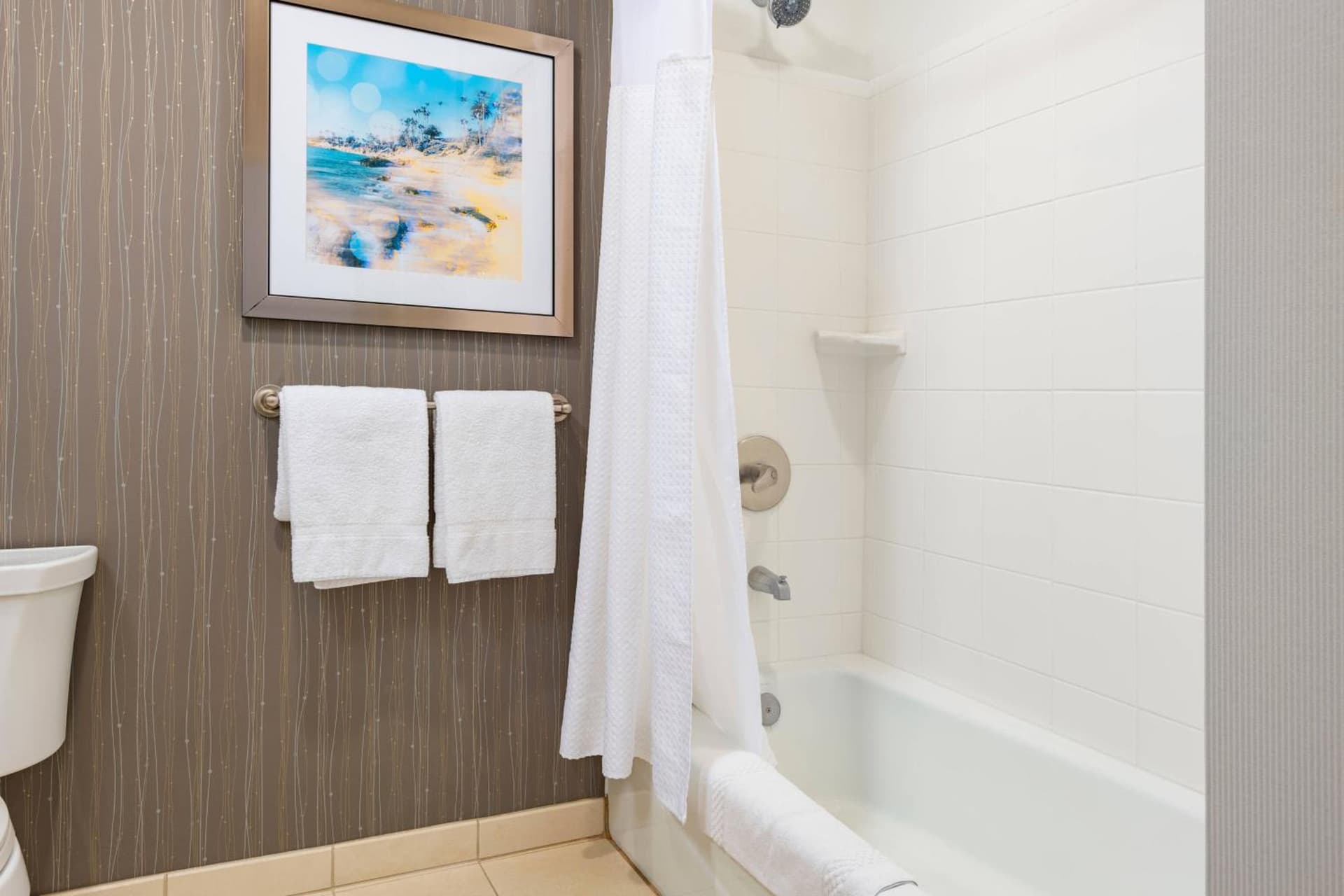 Courtyard by Marriott Santa Ana Orange County gallery photo in Santa Ana, CA — image 43