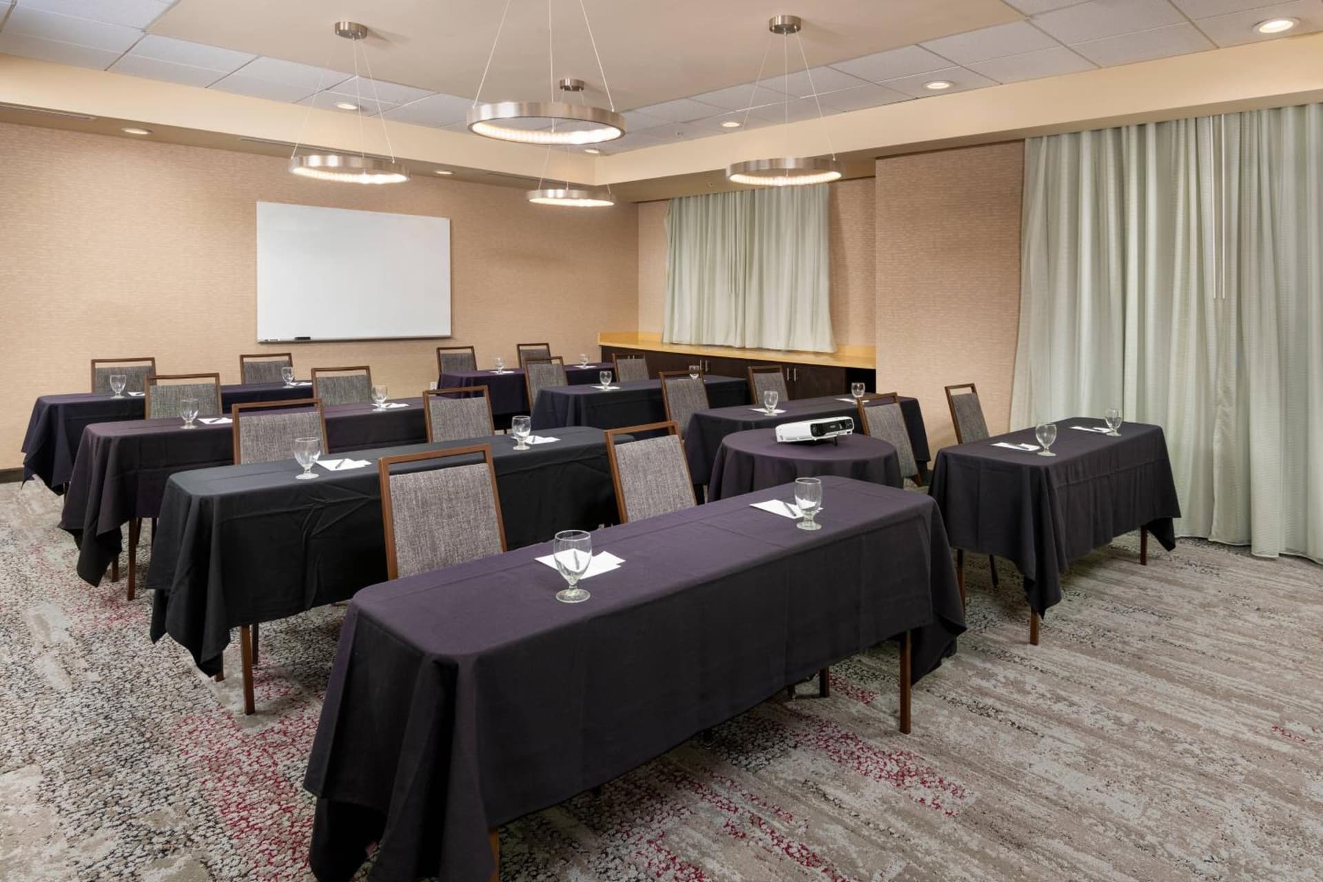 Courtyard by Marriott Santa Ana Orange County gallery photo in Santa Ana, CA — image 12