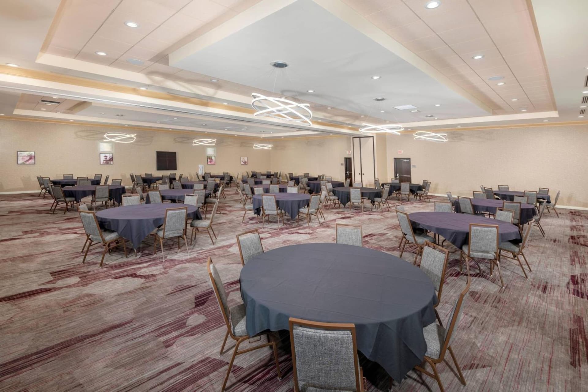 Courtyard by Marriott Santa Ana Orange County gallery photo in Santa Ana, CA — image 6