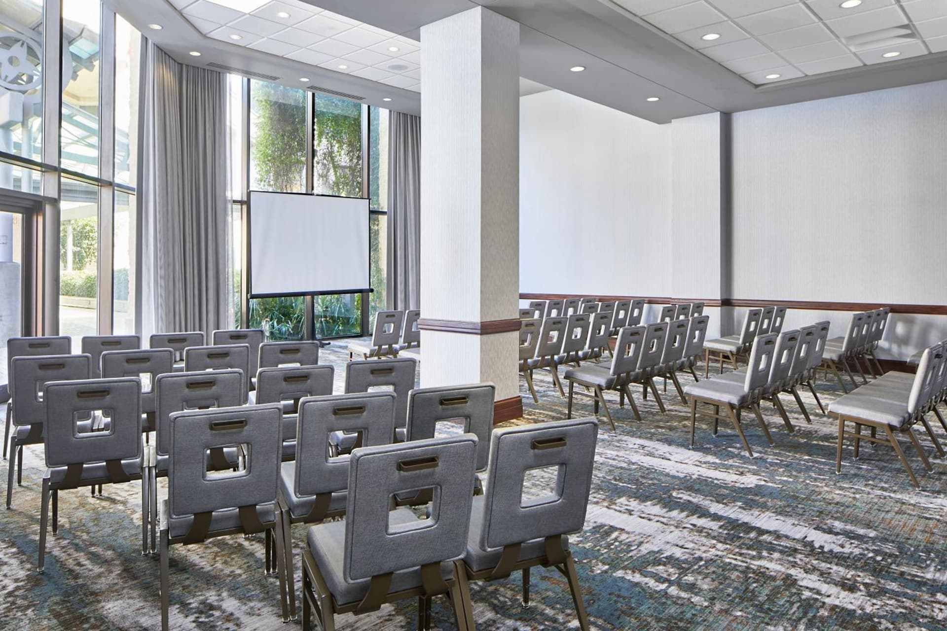 Renaissance Mobile Riverview Plaza Hotel property views in Mobile, AL — gallery photo 3