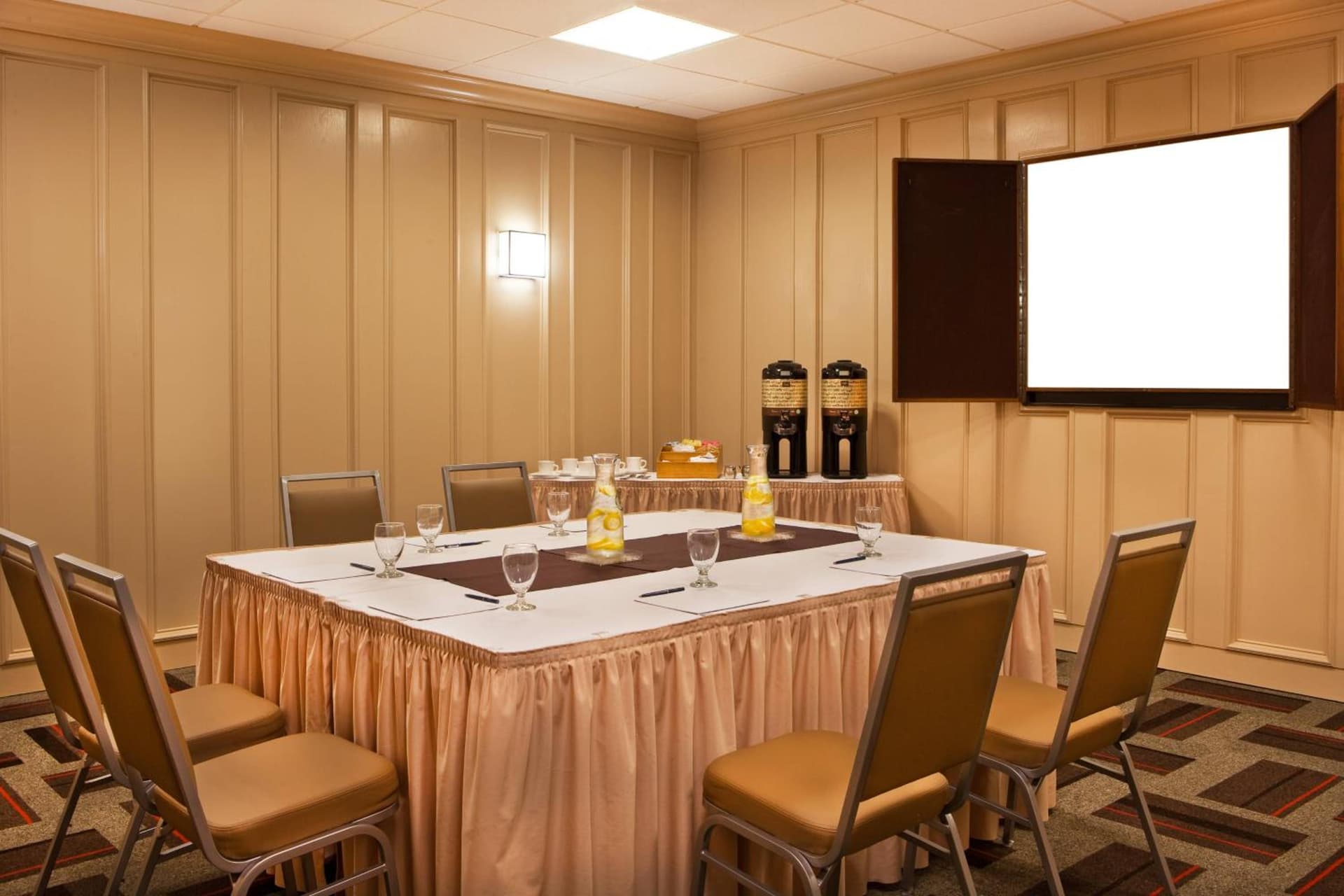 Four Points By Sheraton - Saginaw gallery photo in Saginaw, MI — image 7
