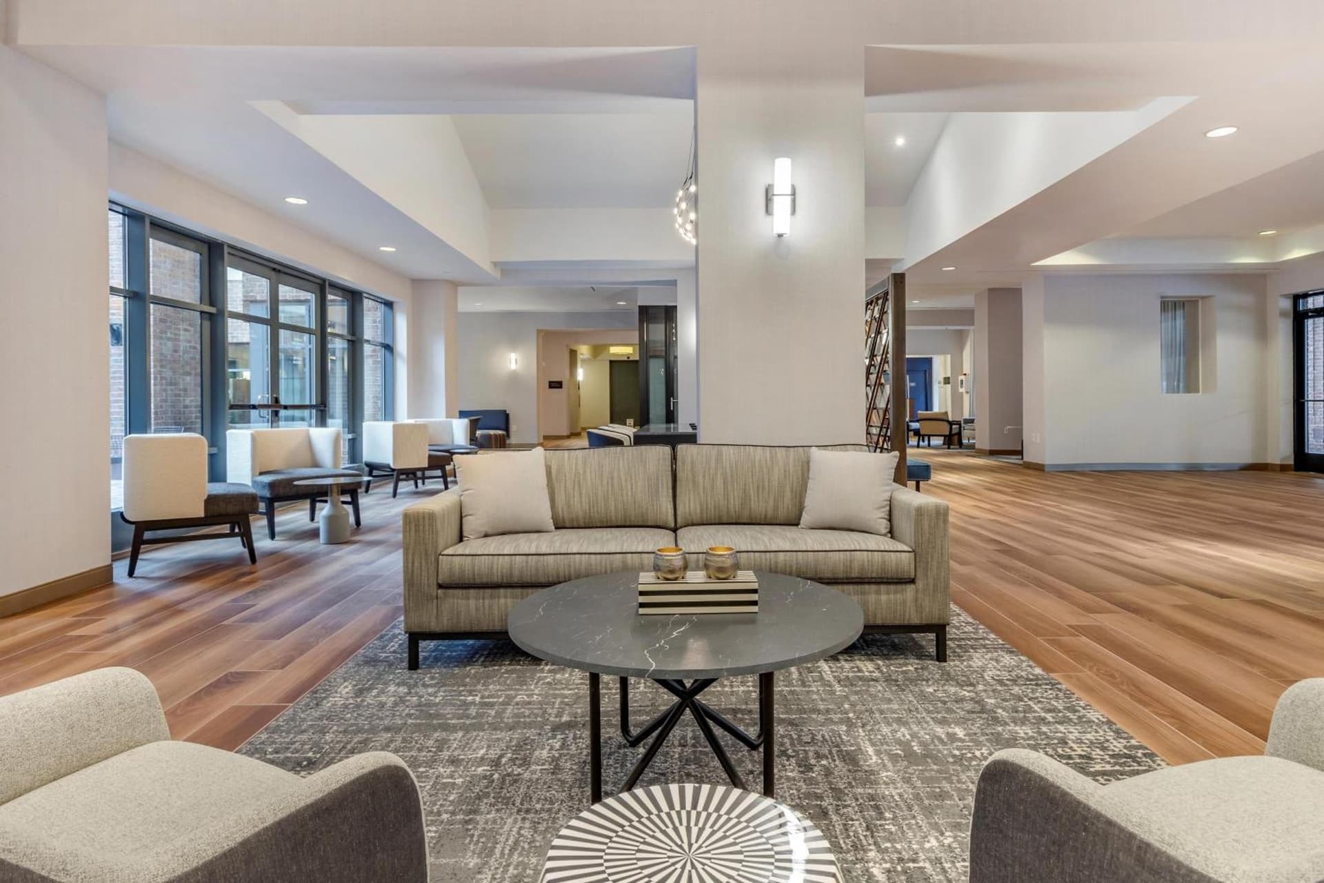 Sheraton Suites Old Town Alexandria property views in Alexandria, VA — gallery photo 3