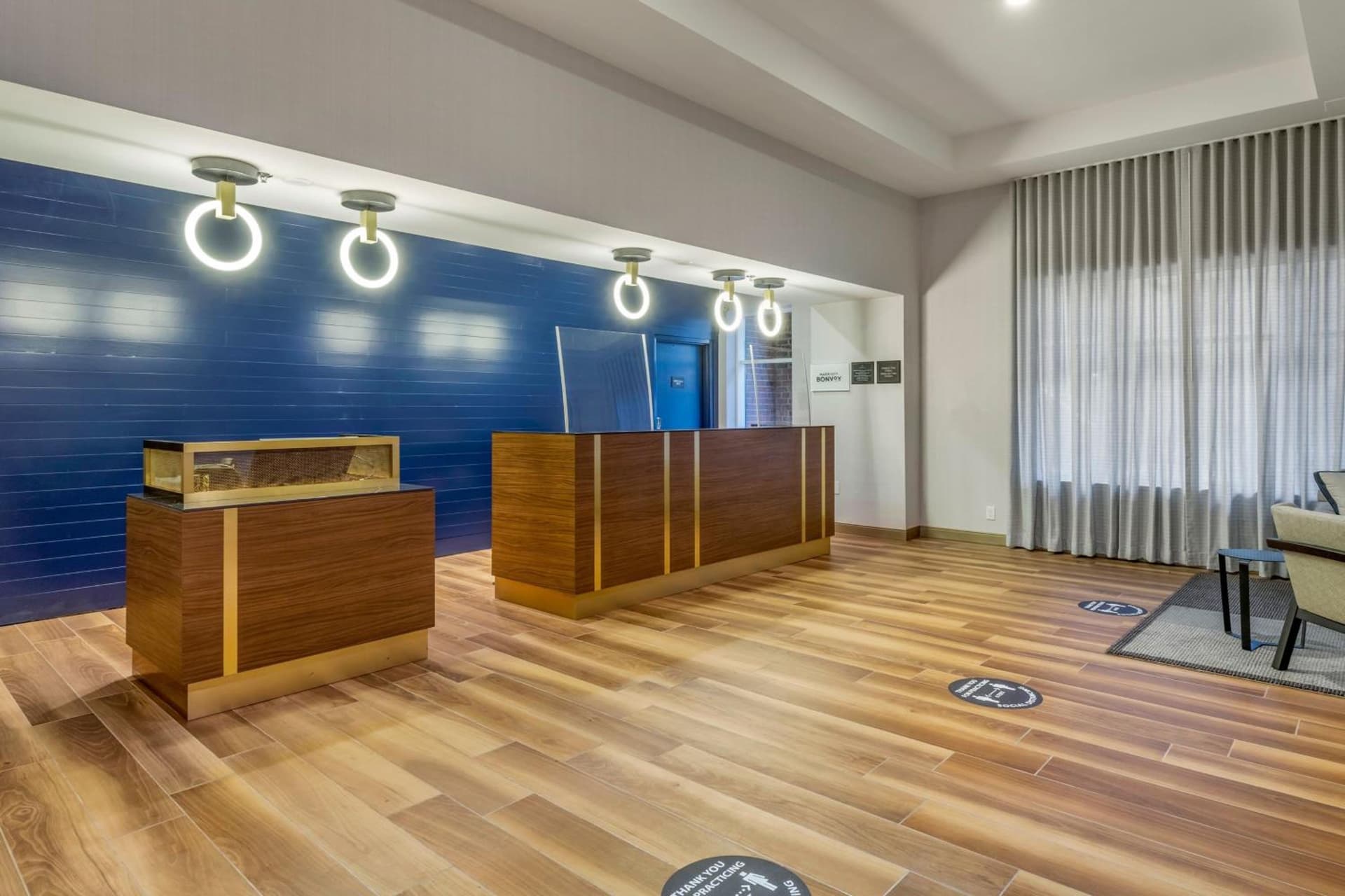 Sheraton Suites Old Town Alexandria interior in Alexandria, VA — gallery photo 2