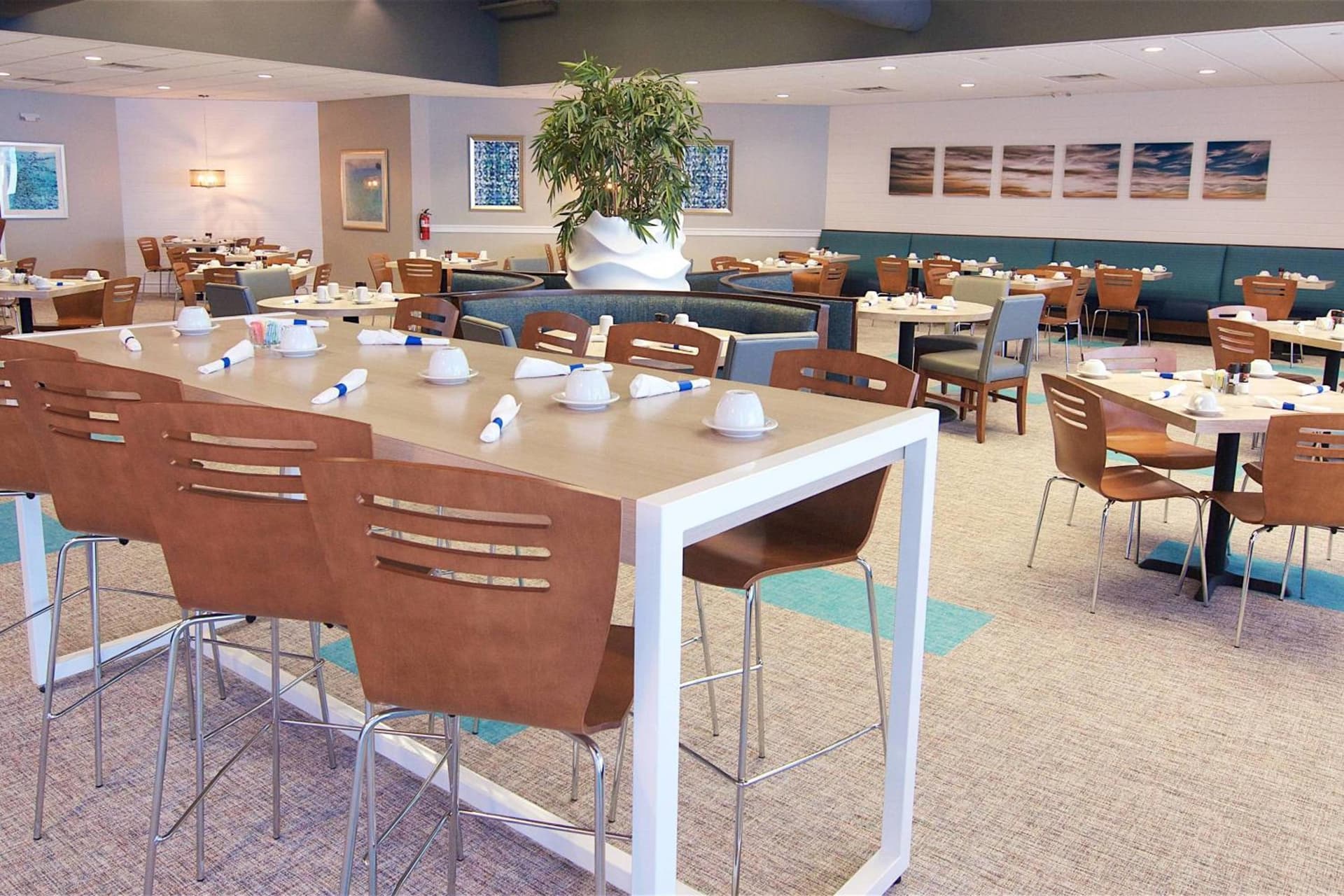 Southbank Hotel Jacksonville Riverwalk interior in Jacksonville, FL — gallery photo 2