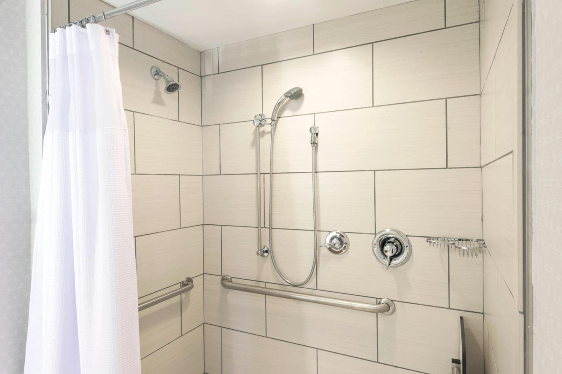 SpringHill Suites by Marriott Wilmington Wrightsville Beach gallery photo in Wilmington, NC — image 7