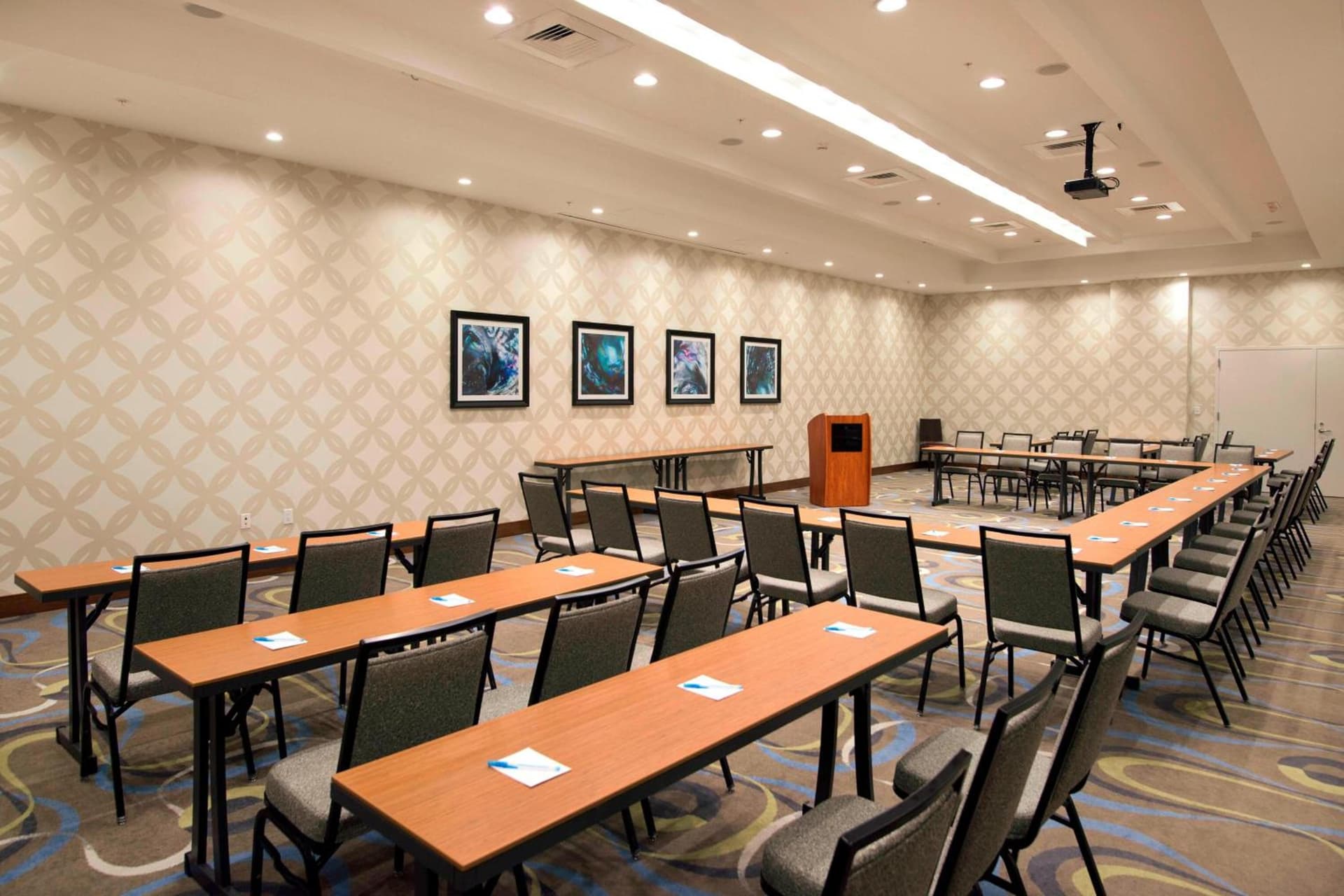 SpringHill Suites by Marriott Wilmington Wrightsville Beach gallery photo in Wilmington, NC — image 35