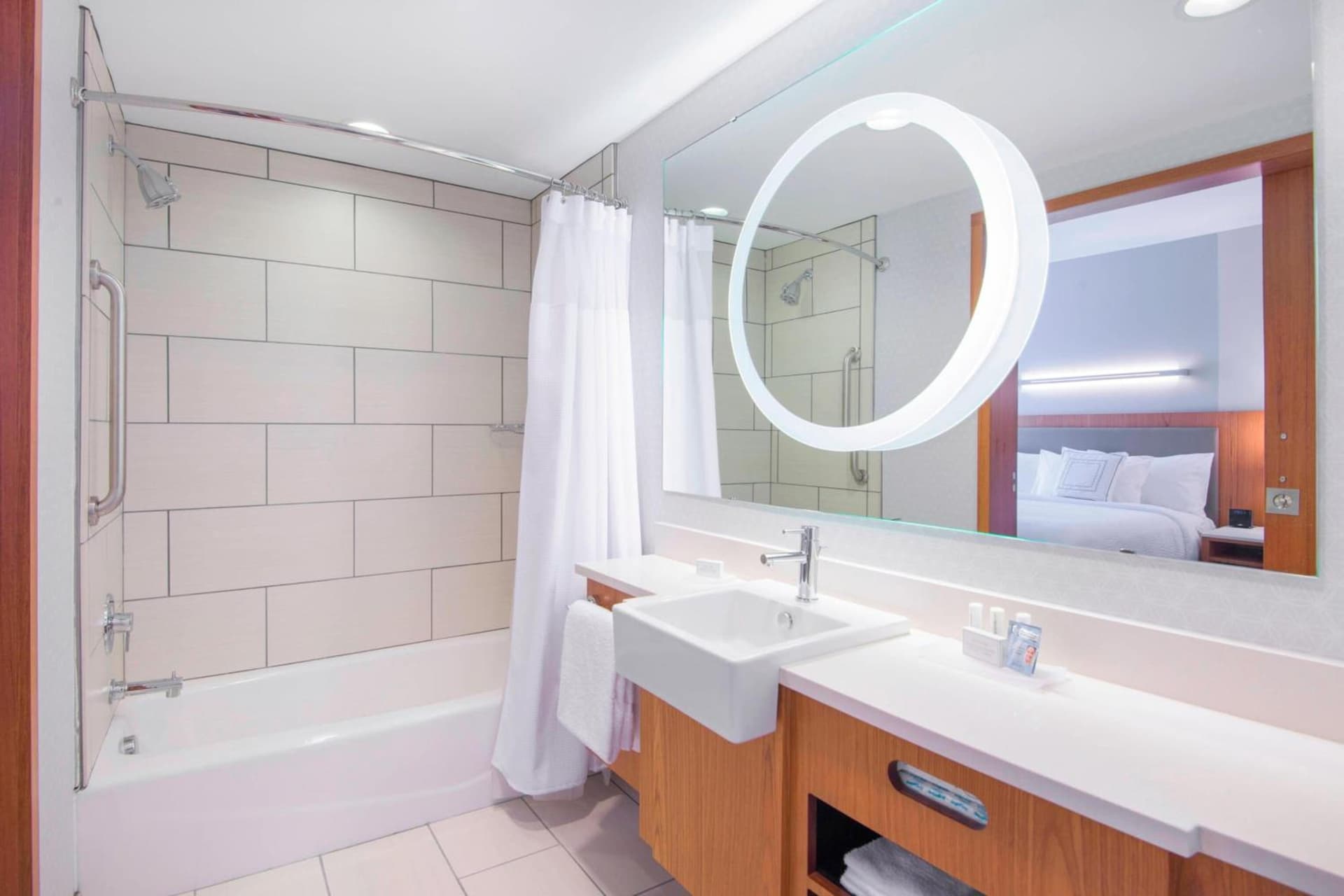 SpringHill Suites by Marriott Wilmington Wrightsville Beach gallery photo in Wilmington, NC — image 41