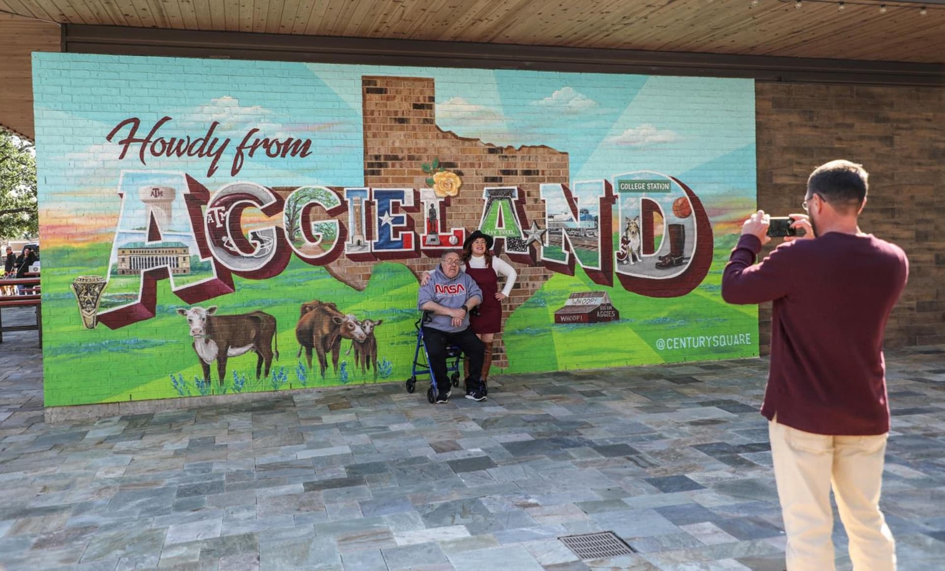 Holiday Inn & Suites College Station-Aggieland by IHG gallery photo in College Station, TX — image 29
