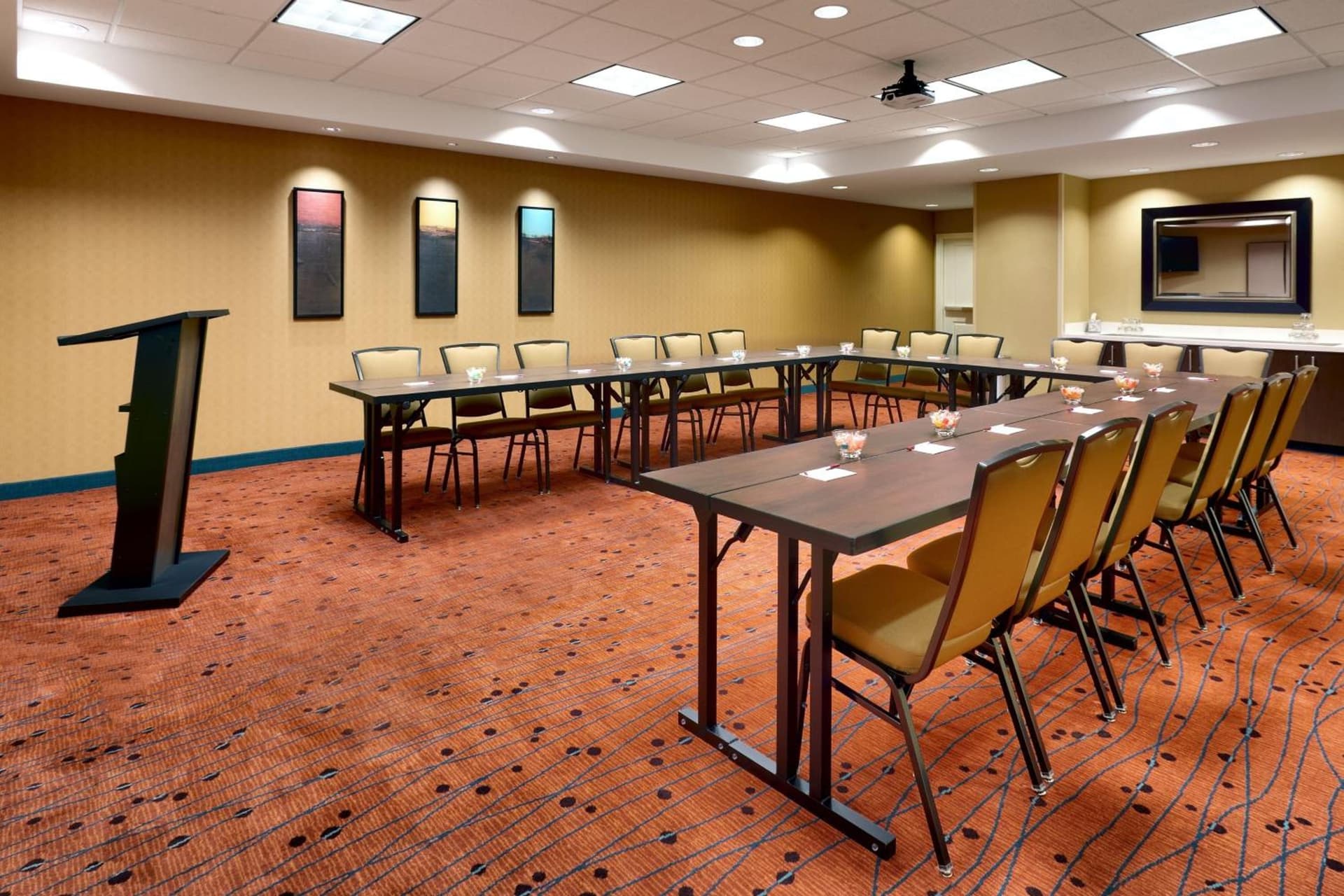 Residence Inn by Marriott Phoenix Gilbert gallery photo in Gilbert, AZ — image 14
