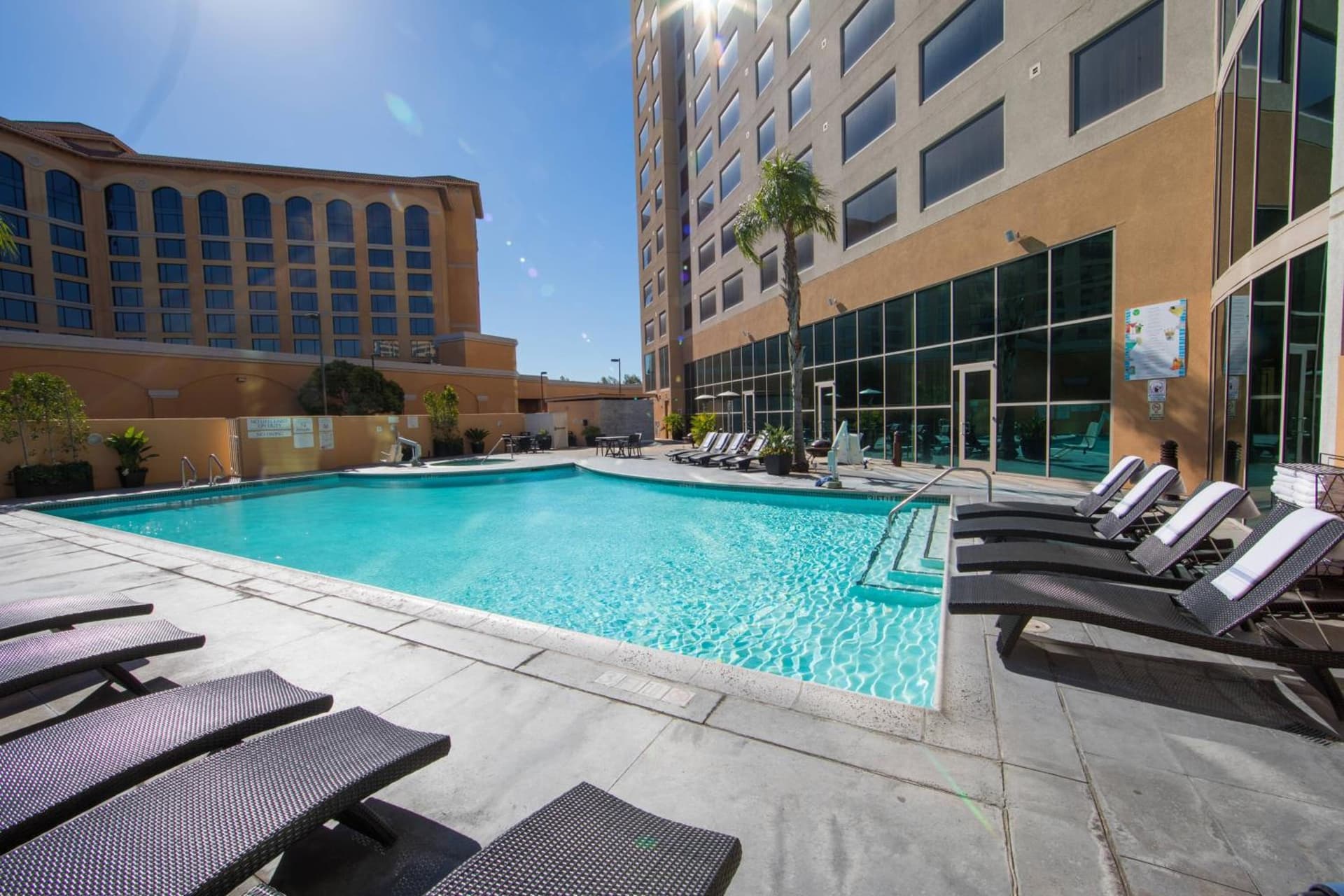 Anaheim Marriott Suites interior in Anaheim, CA — gallery photo 2