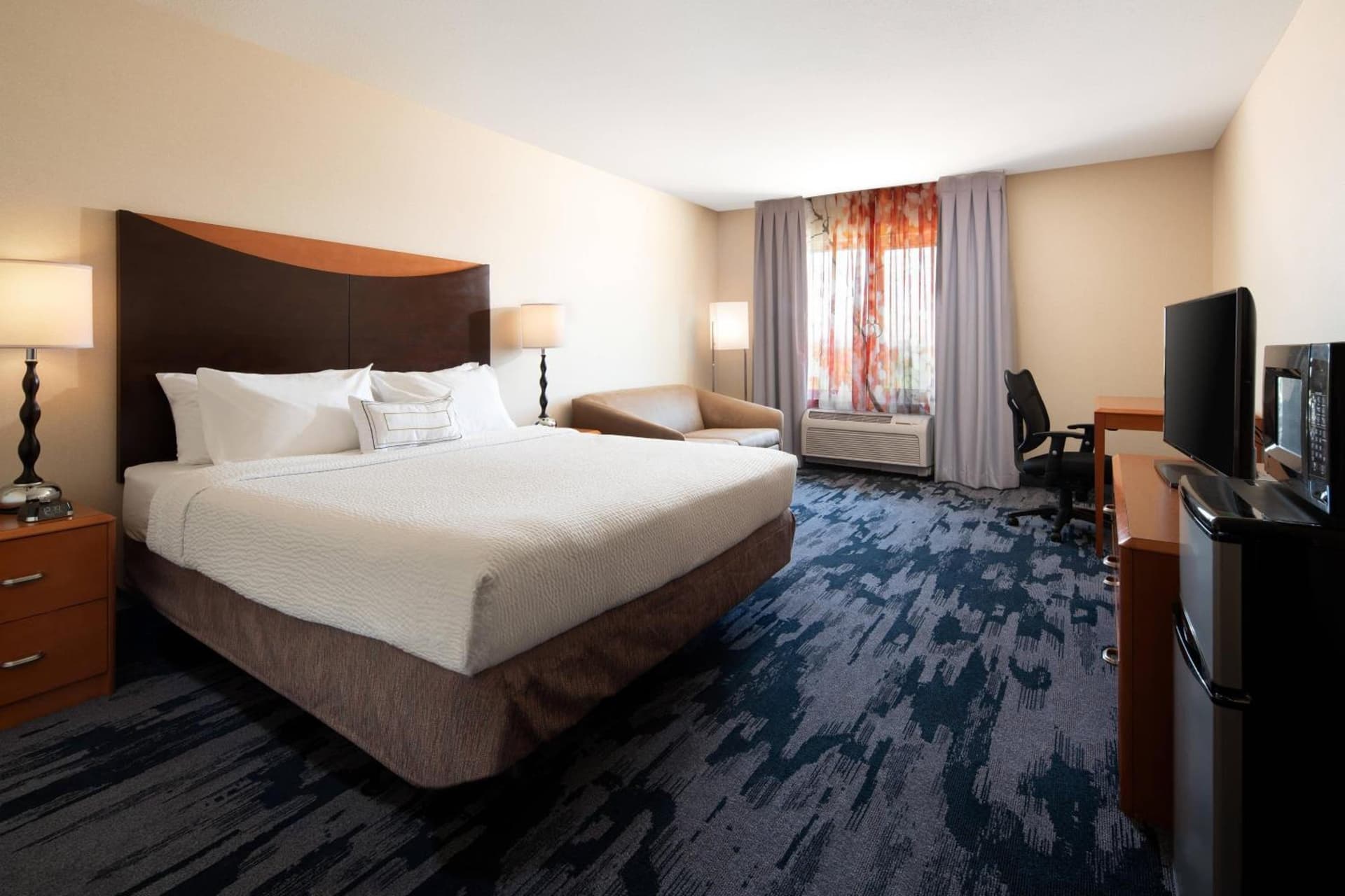 Fairfield Inn & Suites Redding gallery photo in Redding, CA — image 14