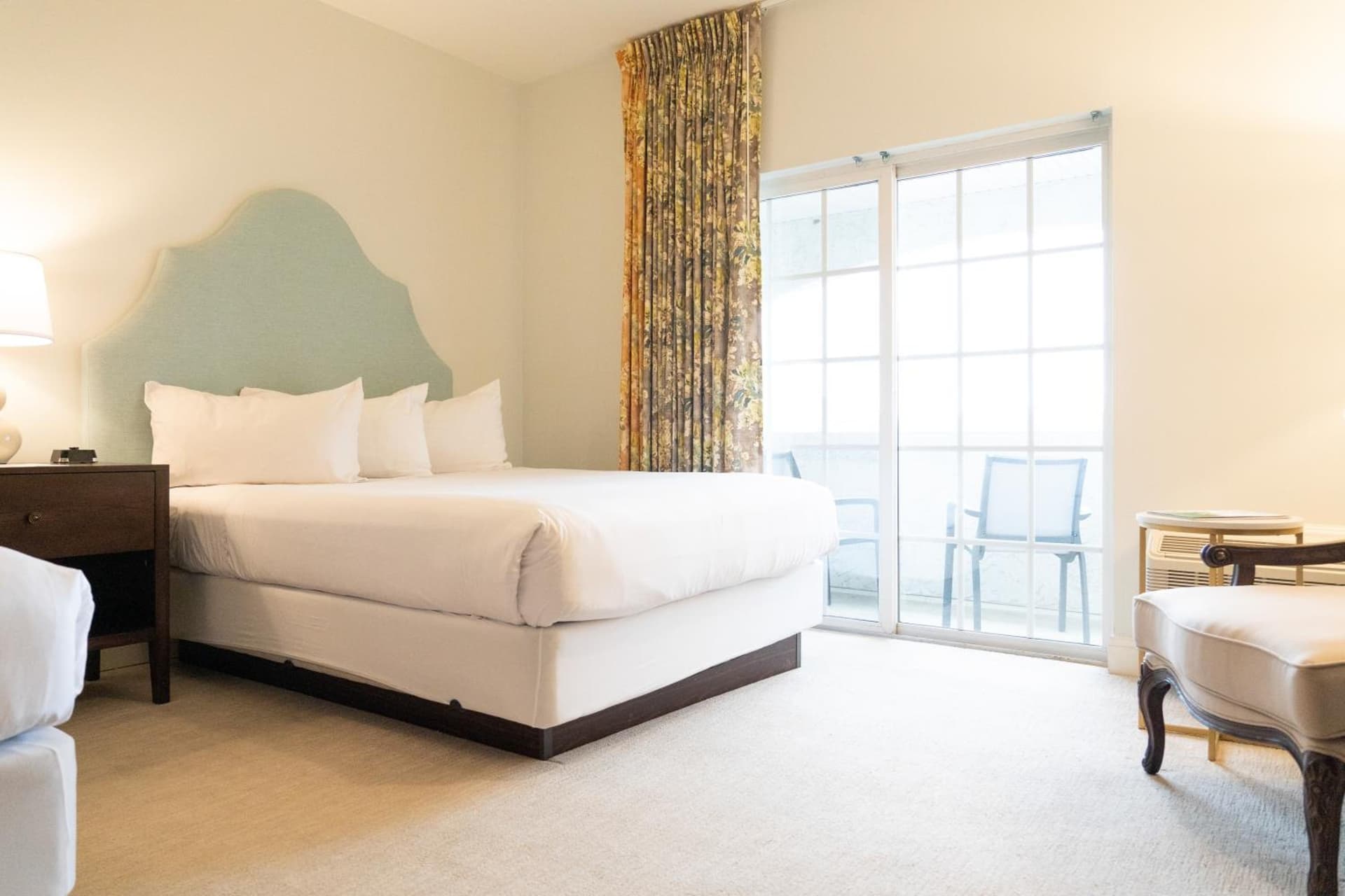 Chateau Renault property views in Egg Harbor City, NJ — gallery photo 3