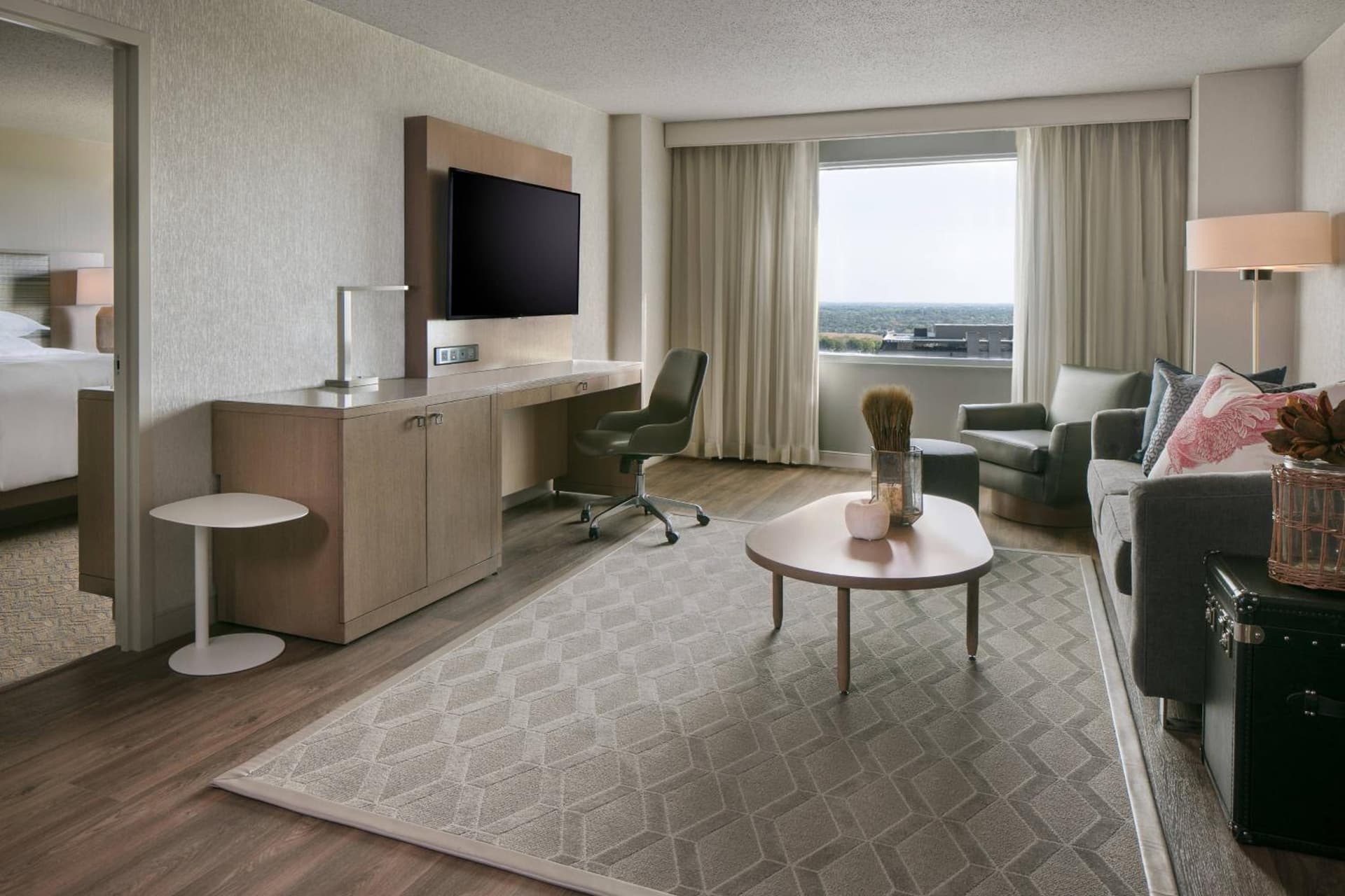 Sheraton Overland Park Hotel at the Convention Center gallery photo in Overland Park, KS — image 21