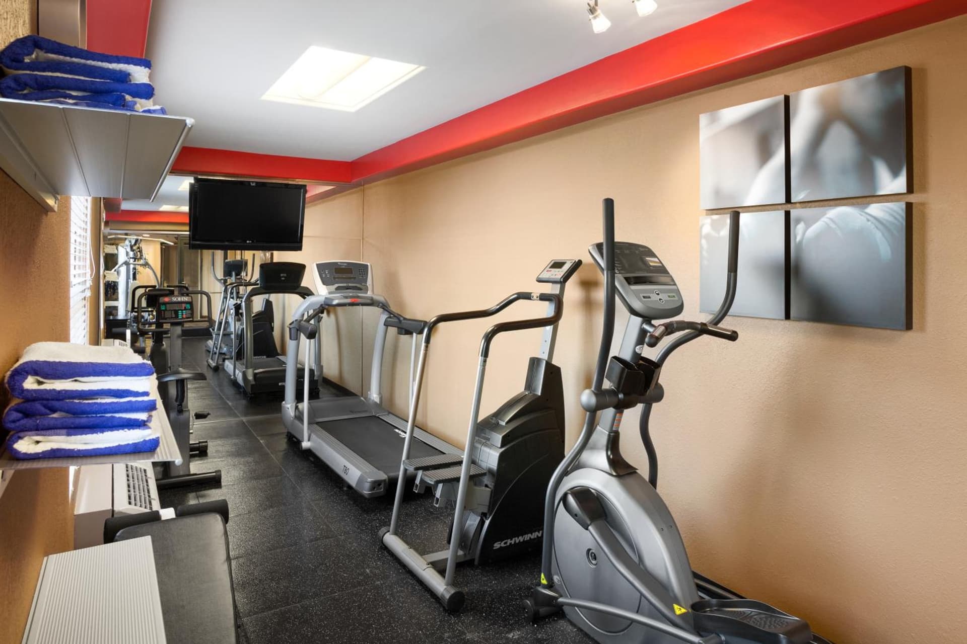 Country Inn & Suites by Radisson, Lexington, KY property views in Lexington, KY — gallery photo 3