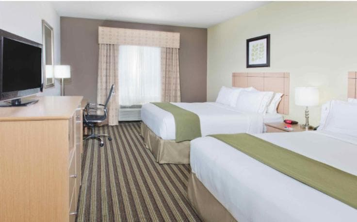 Holiday Inn Express Hotel & Suites Alvarado by IHG interior in Alvarado, TX — gallery photo 2