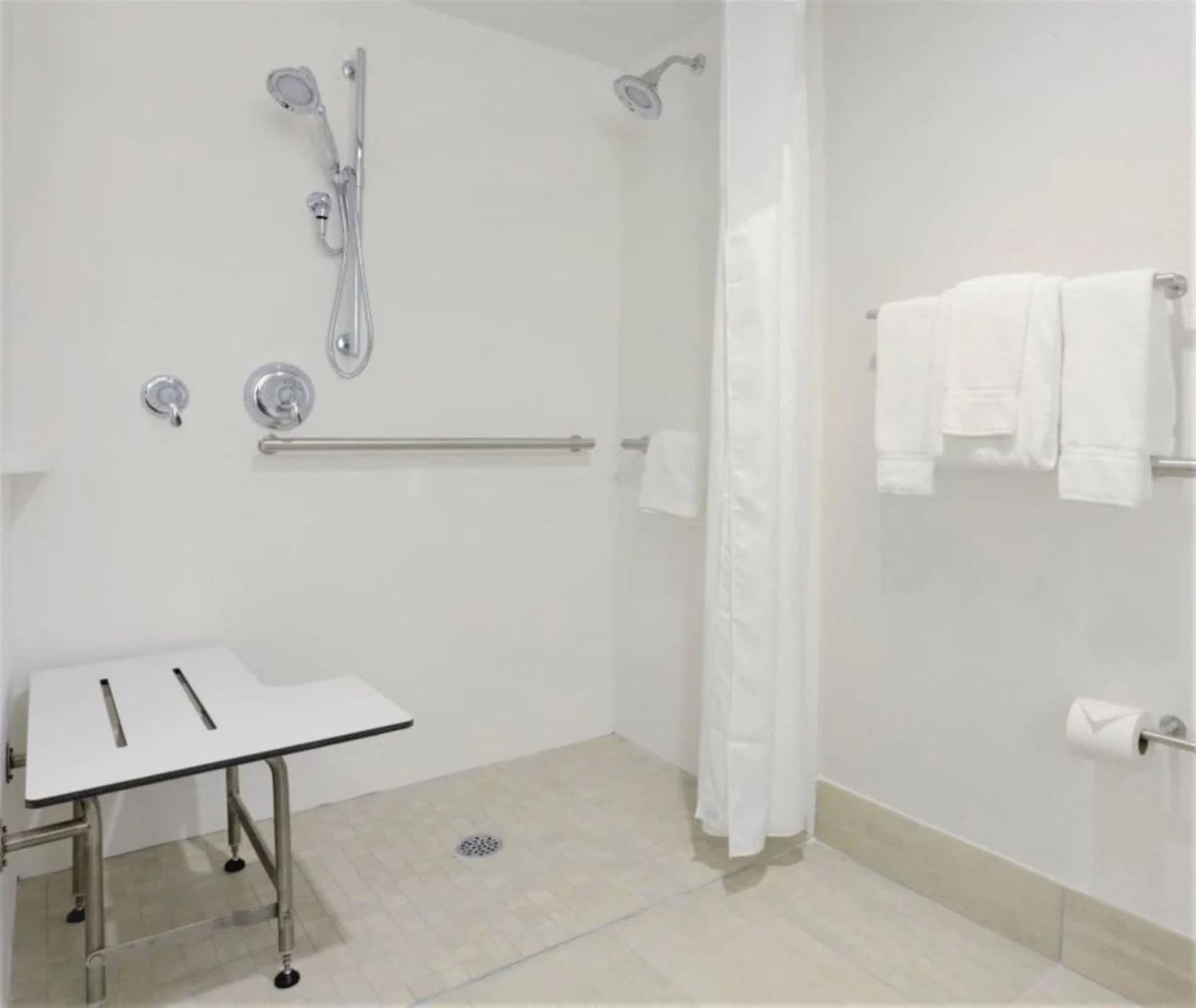 Holiday Inn Express Indianapolis - Fishers by IHG gallery photo in Fishers, IN — image 5
