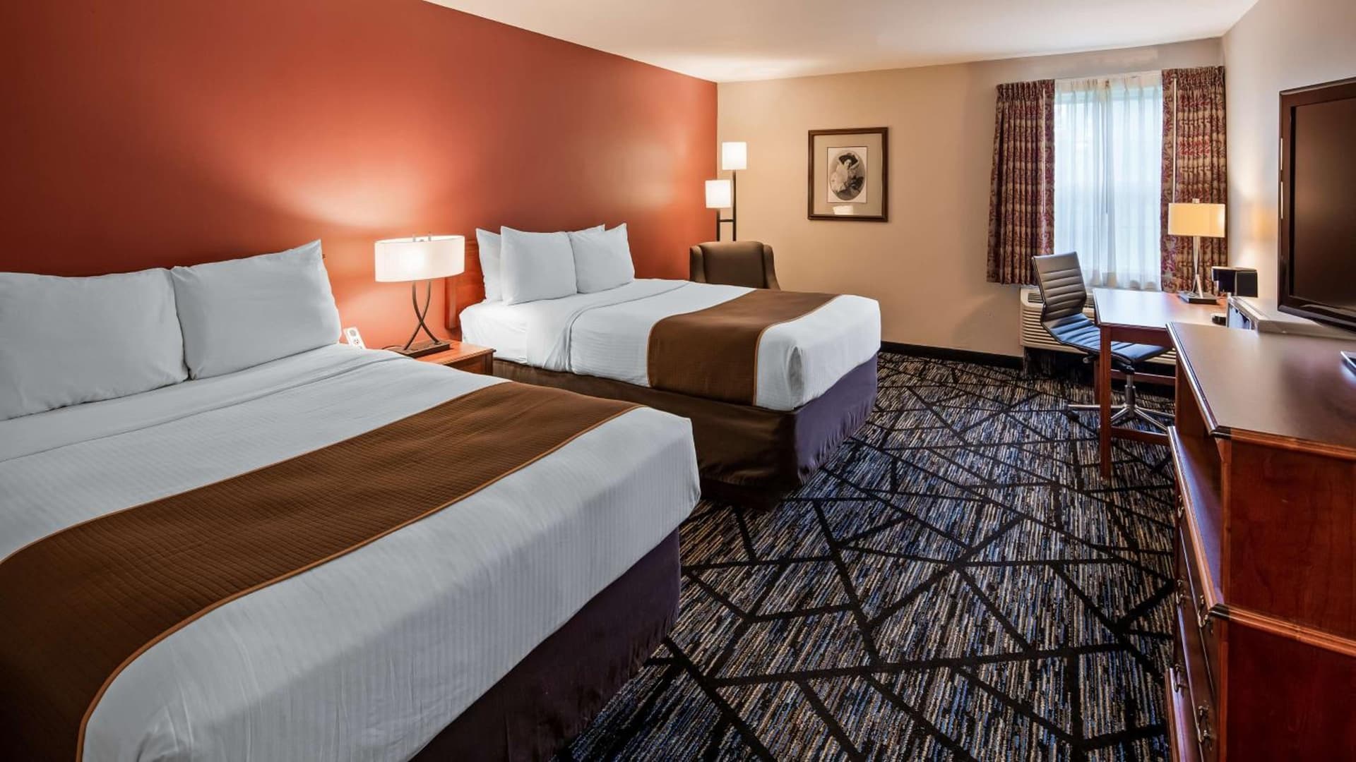 SureStay Plus Hotel by Best Western Auburn property views in Auburn, IN — gallery photo 3