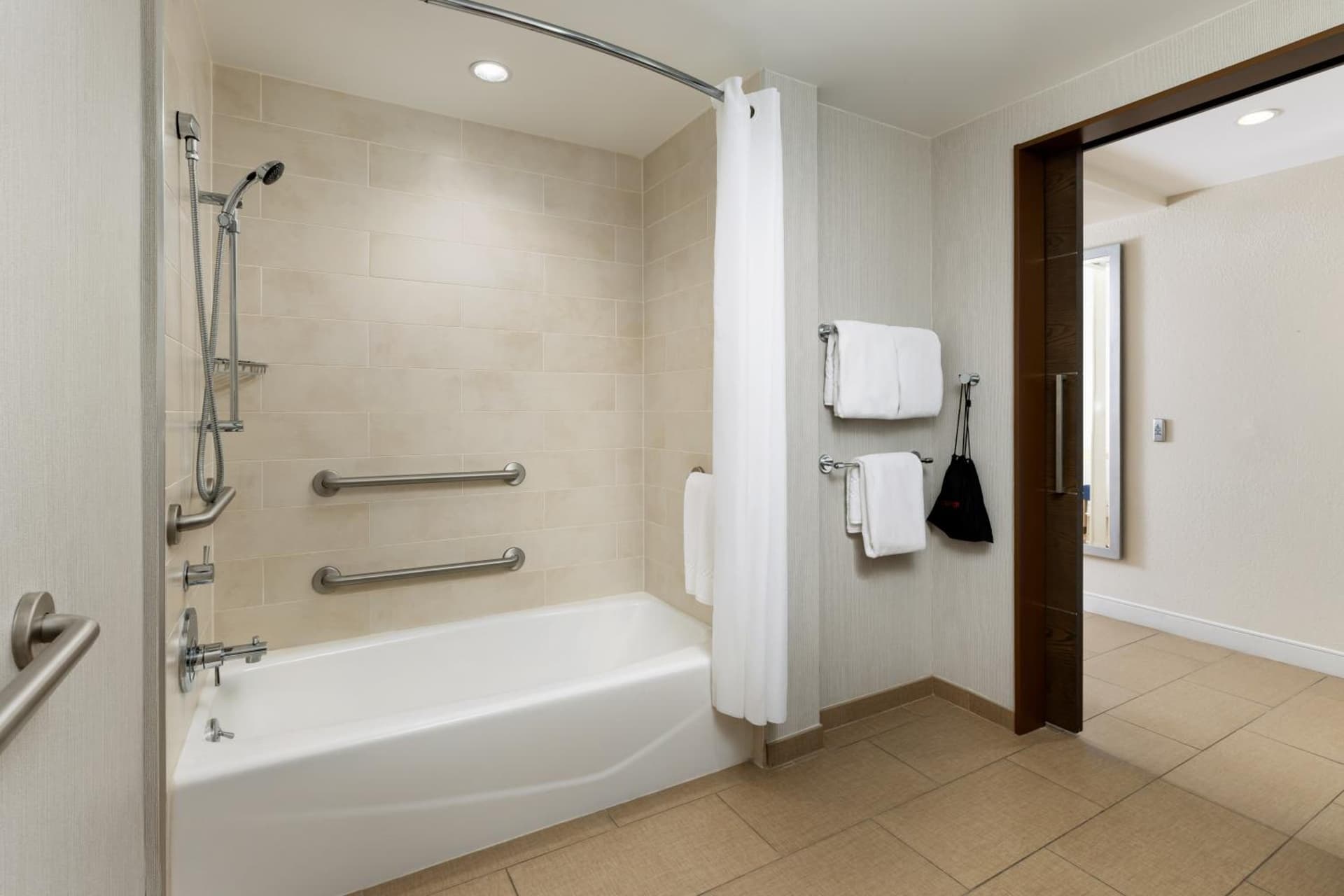 The Anza-a Calabasas Hotel gallery photo in Calabasas, CA — image 125