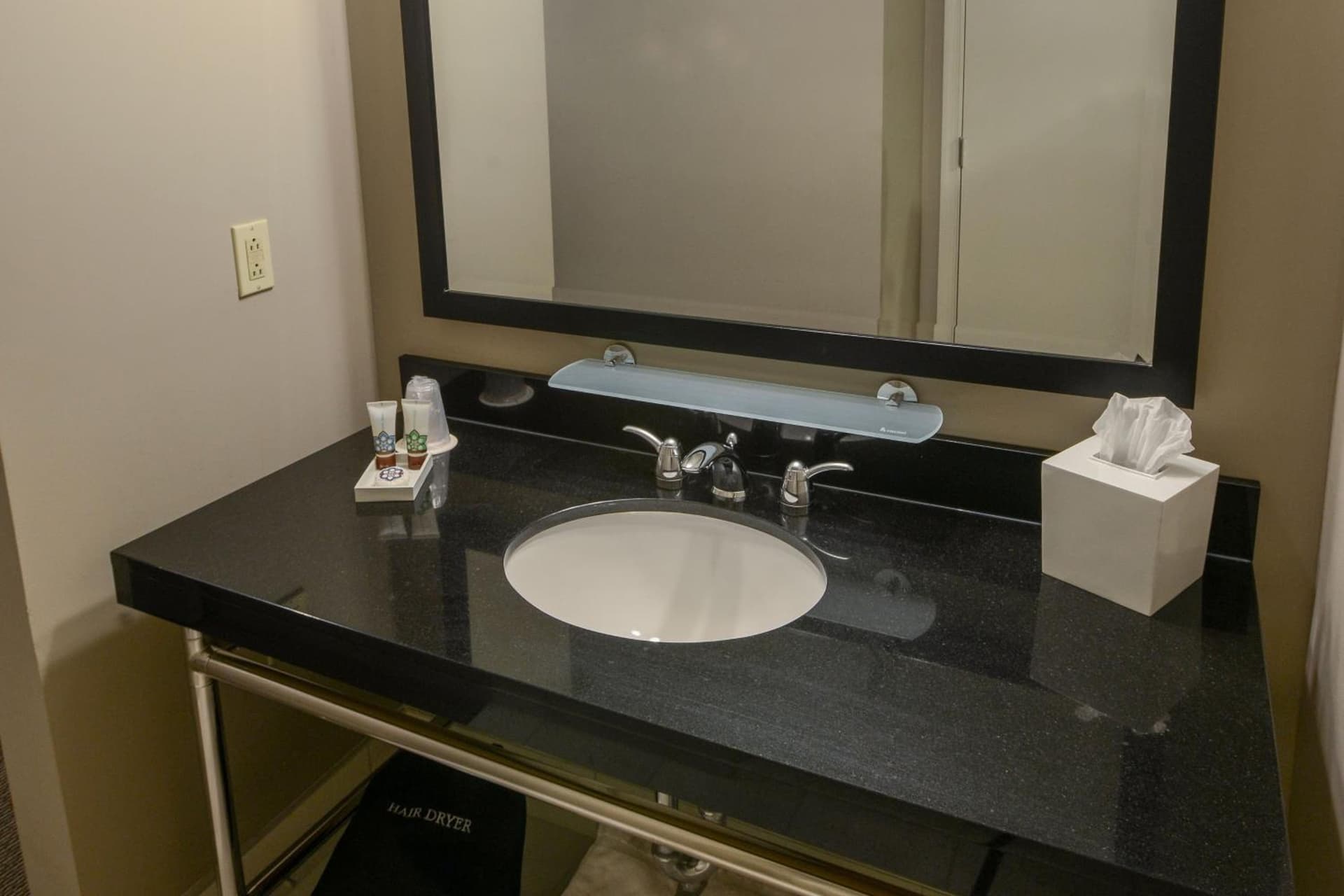 Magnolia Hotel St. Louis, a Tribute Portfolio Hotel gallery photo in Saint Louis, MO — image 13