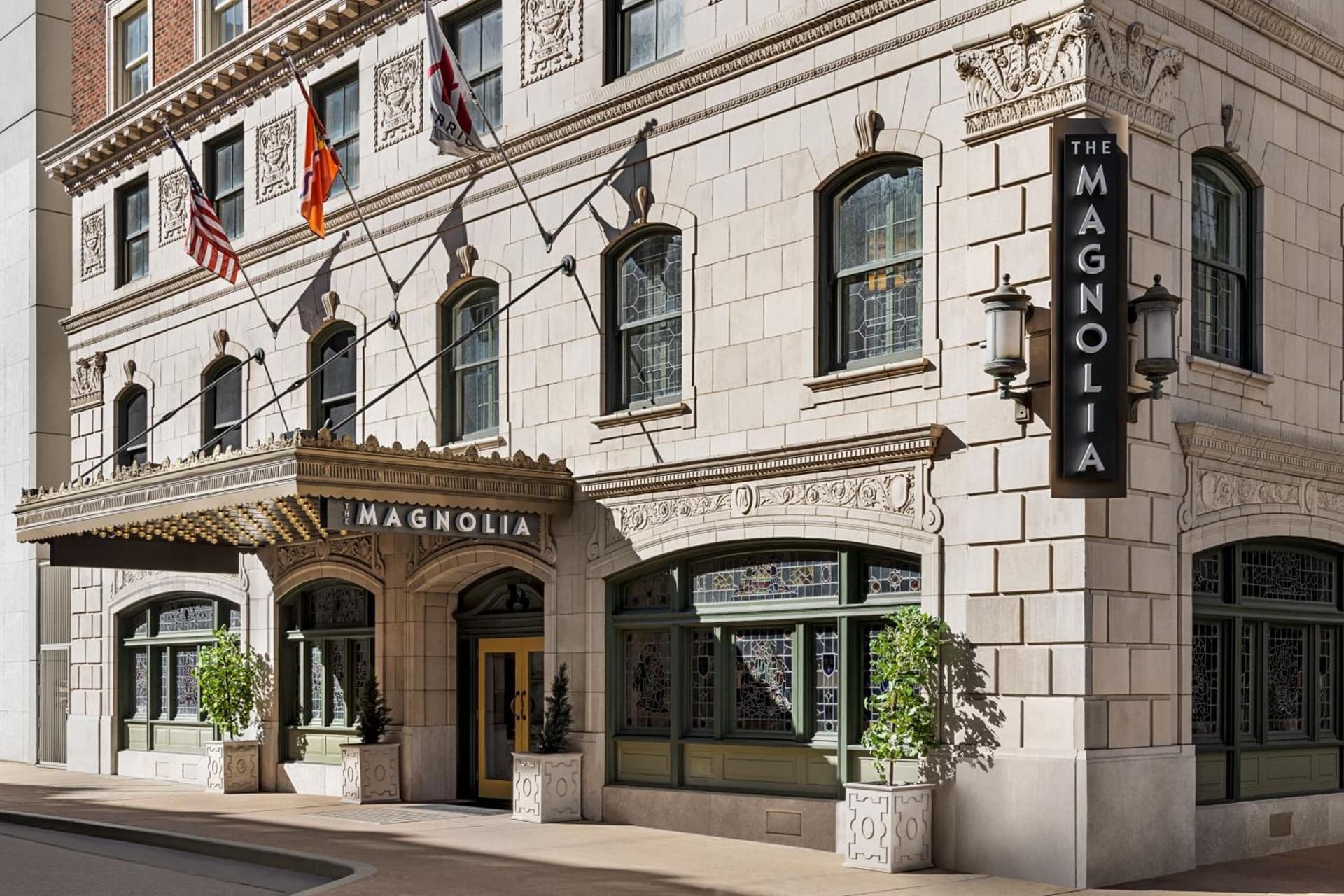 Magnolia Hotel St. Louis, a Tribute Portfolio Hotel featured exterior or lobby in Saint Louis, MO — similar hotel