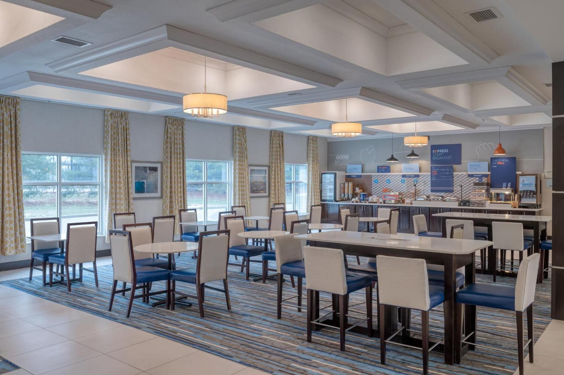 Holiday Inn Express and Suites Edwardsville by IHG gallery photo in Edwardsville, IL — image 30
