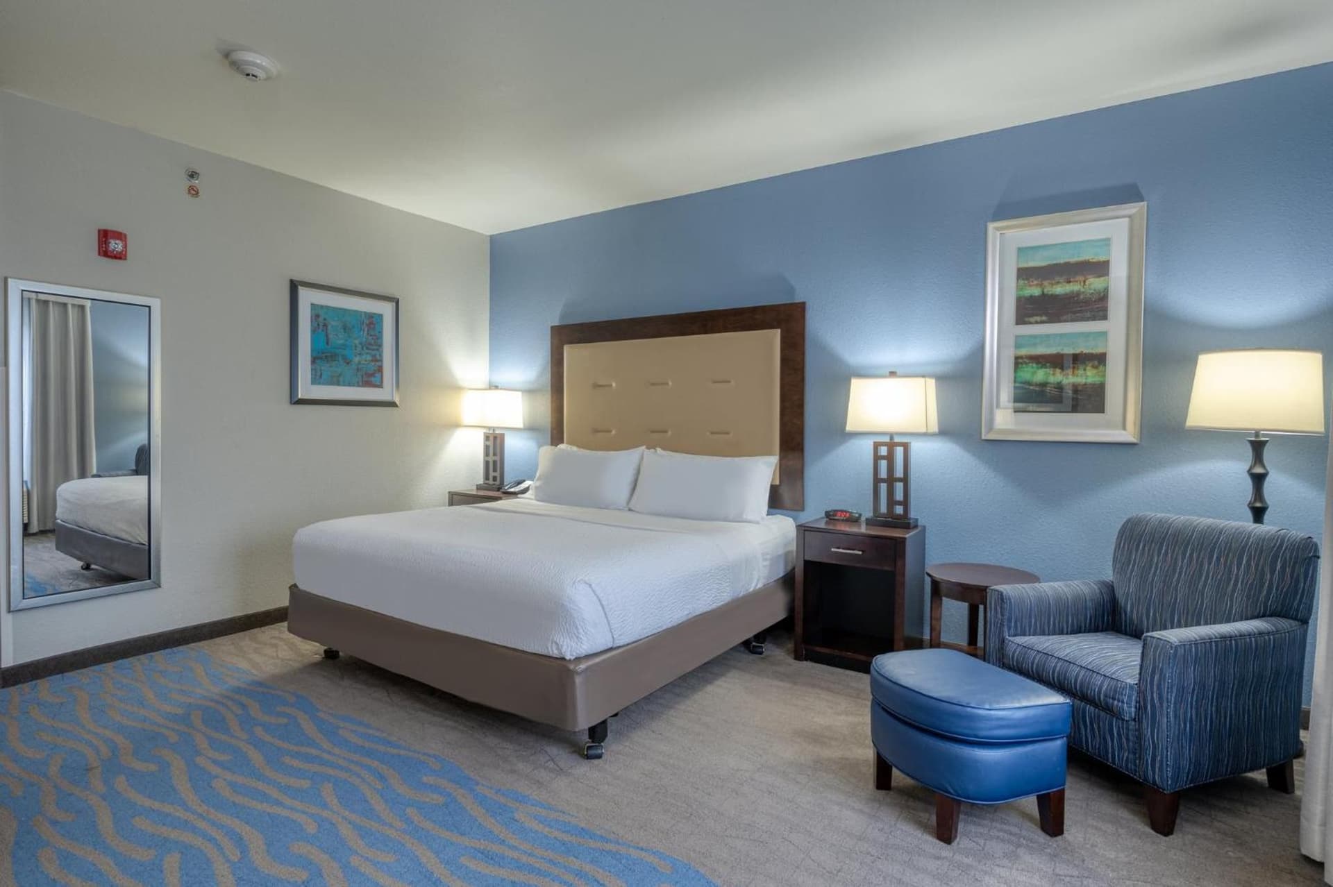 Holiday Inn Express and Suites Edwardsville by IHG gallery photo in Edwardsville, IL — image 16