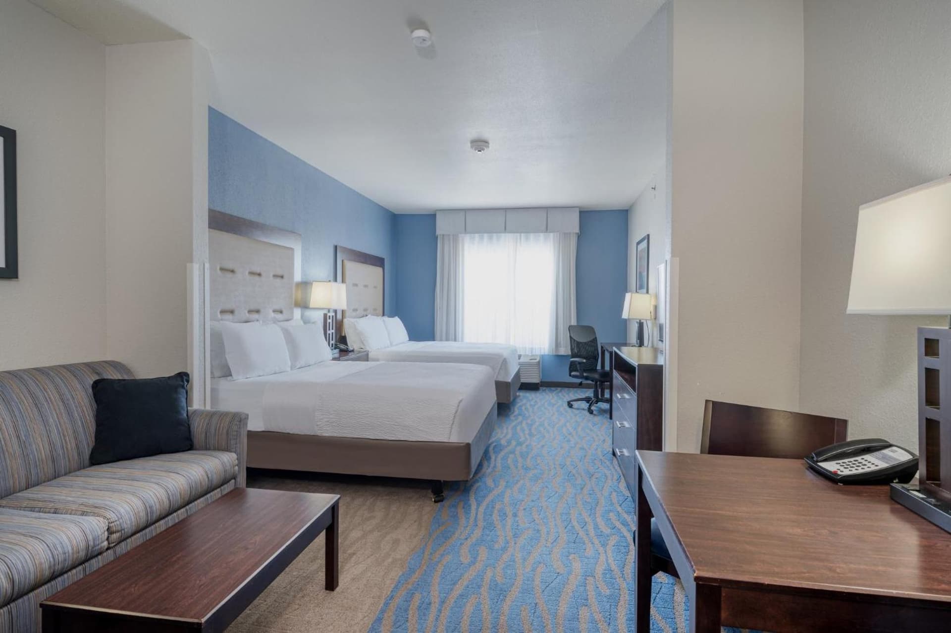 Holiday Inn Express and Suites Edwardsville by IHG gallery photo in Edwardsville, IL — image 20