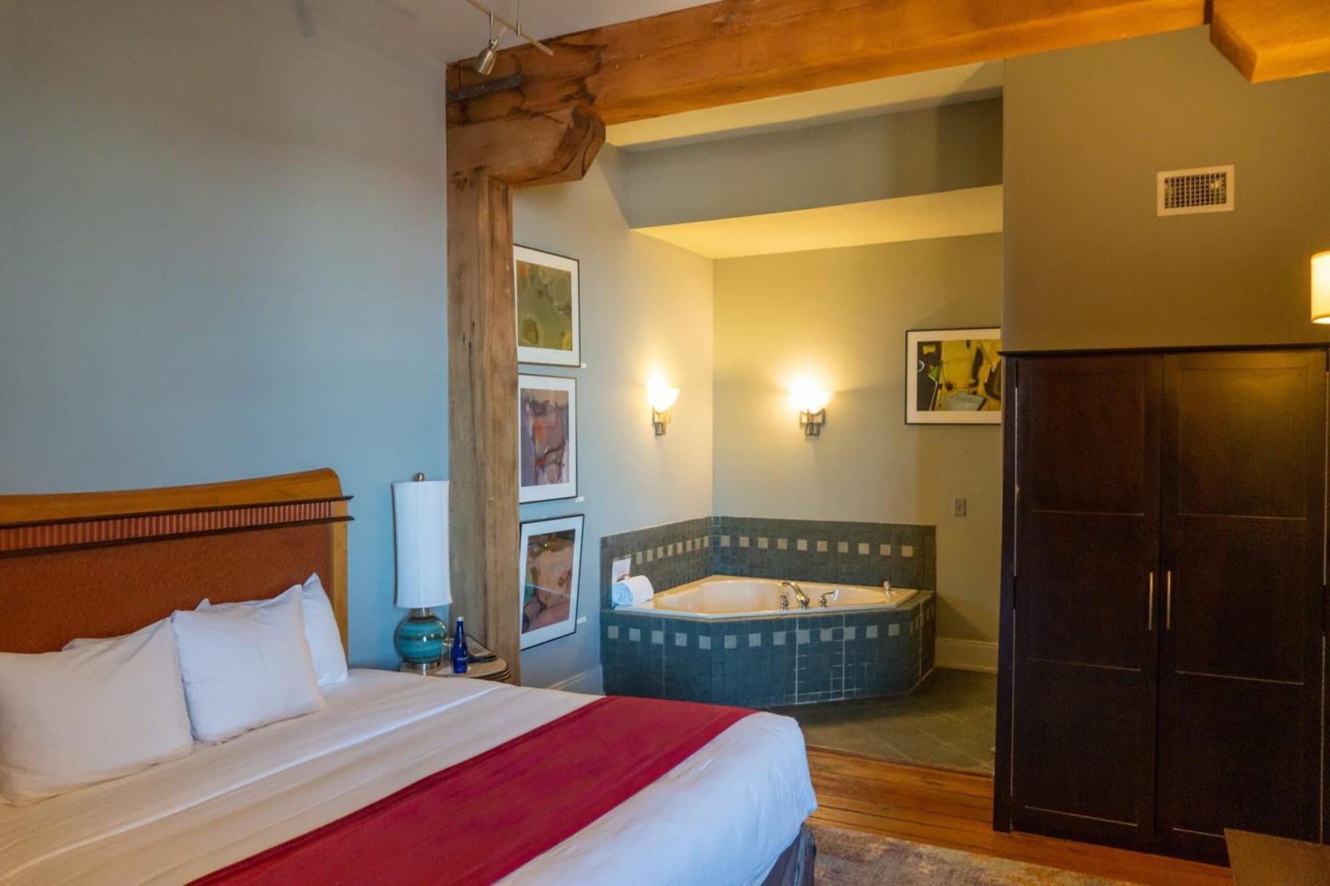 Lancaster Arts Hotel property views in Lancaster, PA — gallery photo 3