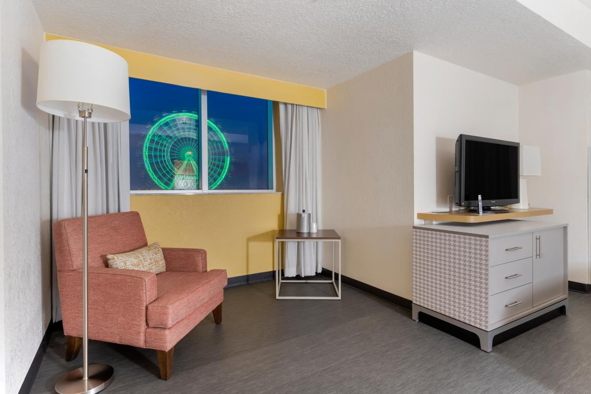 Holiday Inn Orlando International Dr-ICON by IHG gallery photo in Orlando, FL — image 51