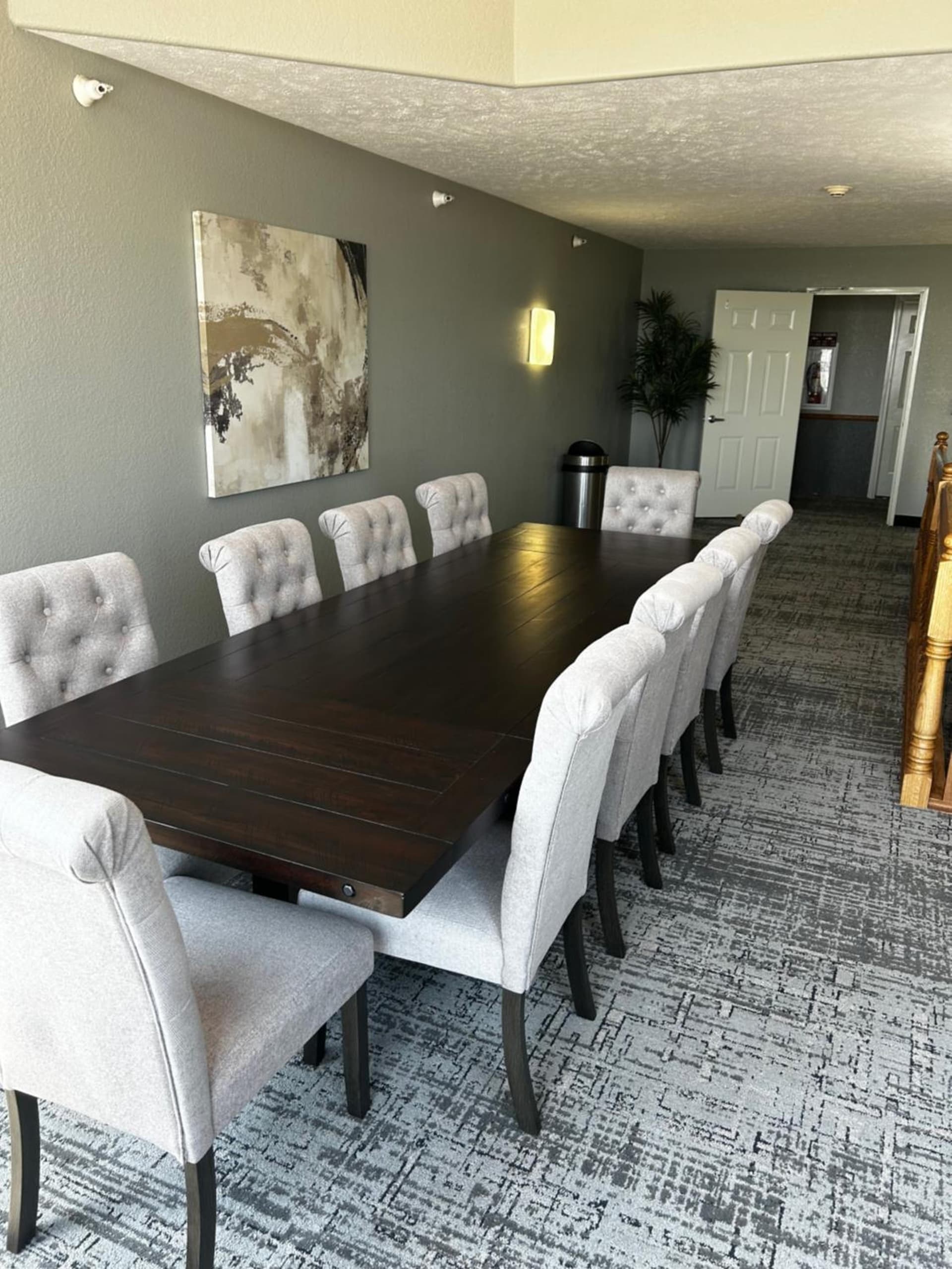 Platte Valley Inn property views in Columbus, NE — gallery photo 3