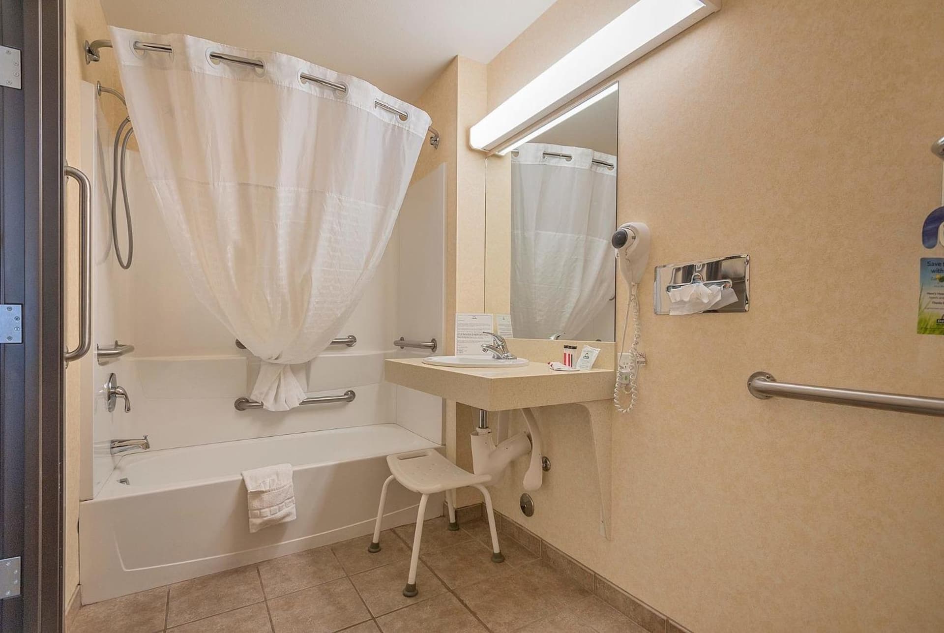 Days Inn by Wyndham Manitou Springs gallery photo in Manitou Springs, CO — image 86