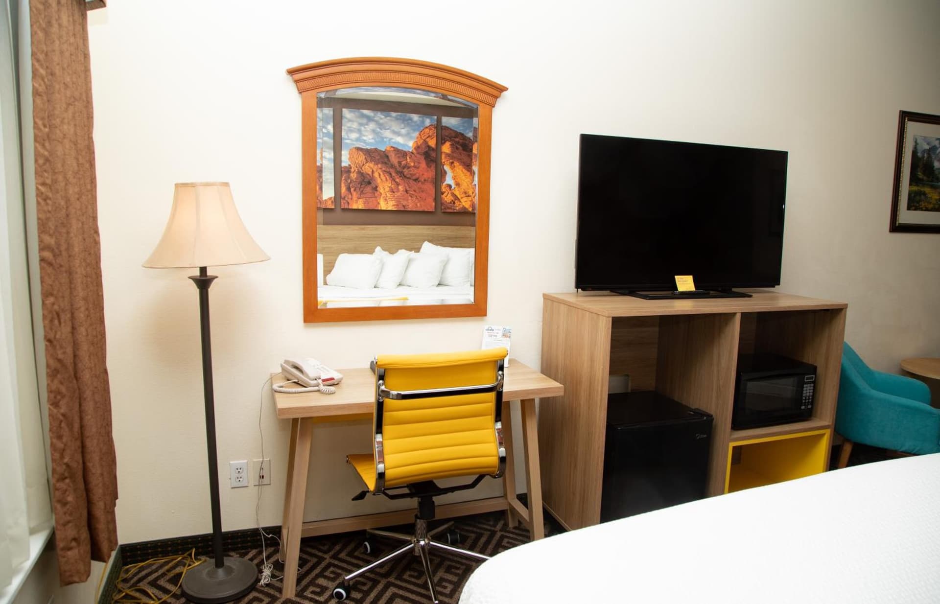 Days Inn by Wyndham Manitou Springs gallery photo in Manitou Springs, CO — image 73