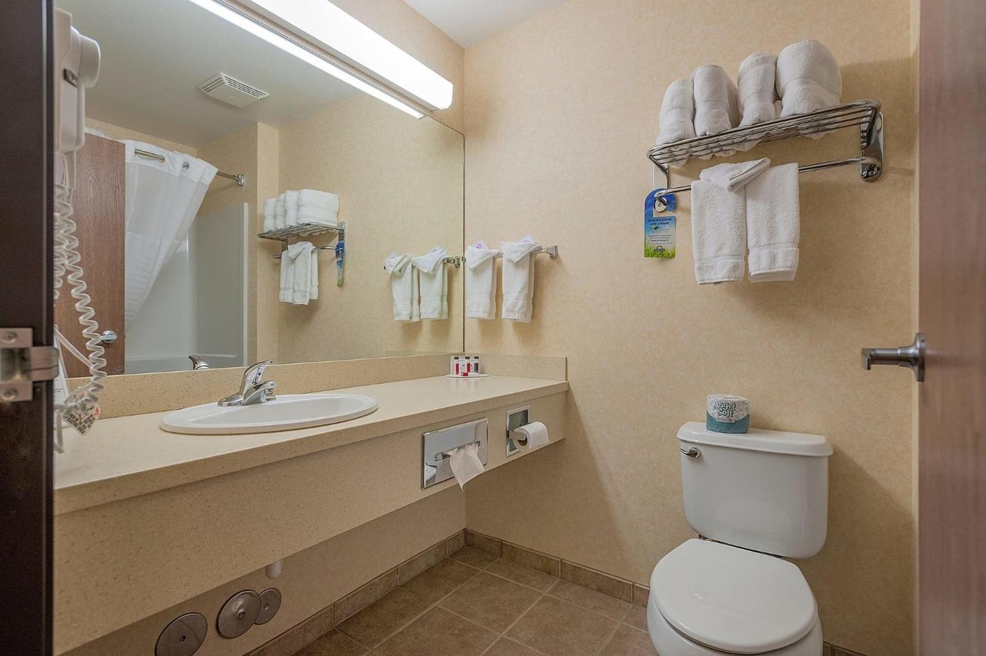 Days Inn by Wyndham Manitou Springs gallery photo in Manitou Springs, CO — image 44