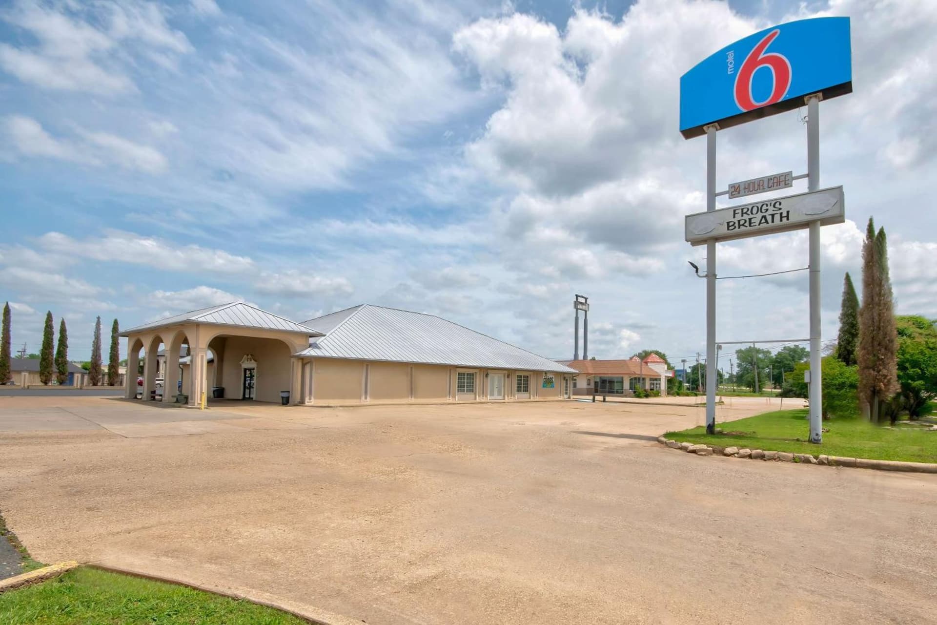 Motel 6 Bossier City, La interior in Bossier City, LA — gallery photo 2
