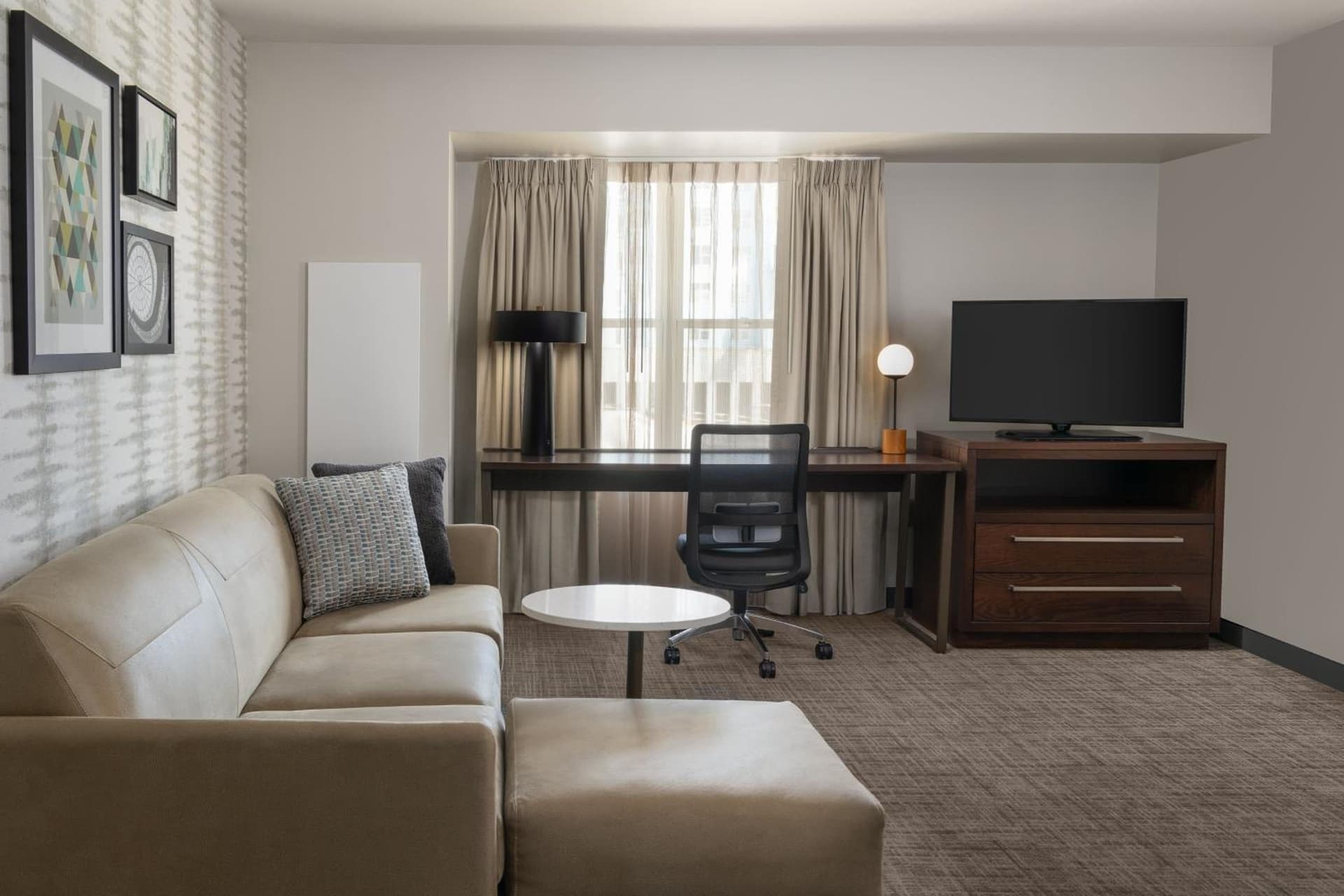 Residence Inn by Marriott Kansas City at The Legends gallery photo in Kansas City, KS — image 23
